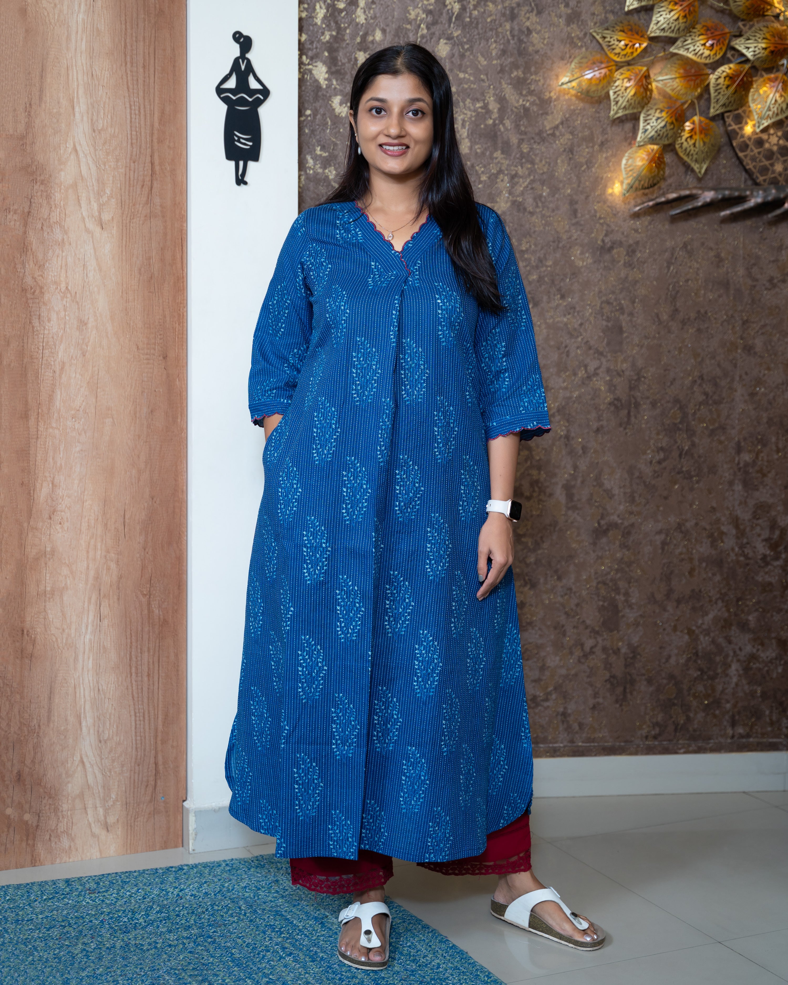 Load image into Gallery viewer, Cotton Designer Kurti-1133
