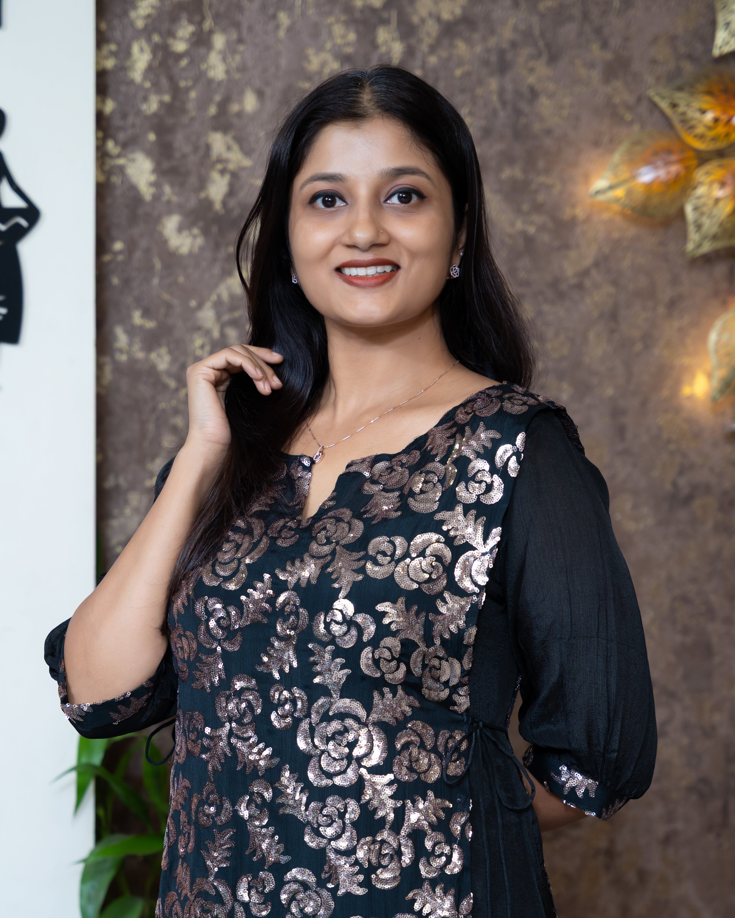 Load image into Gallery viewer, Chinnon Chiffon Designer Wear(Pre-Order)-1031
