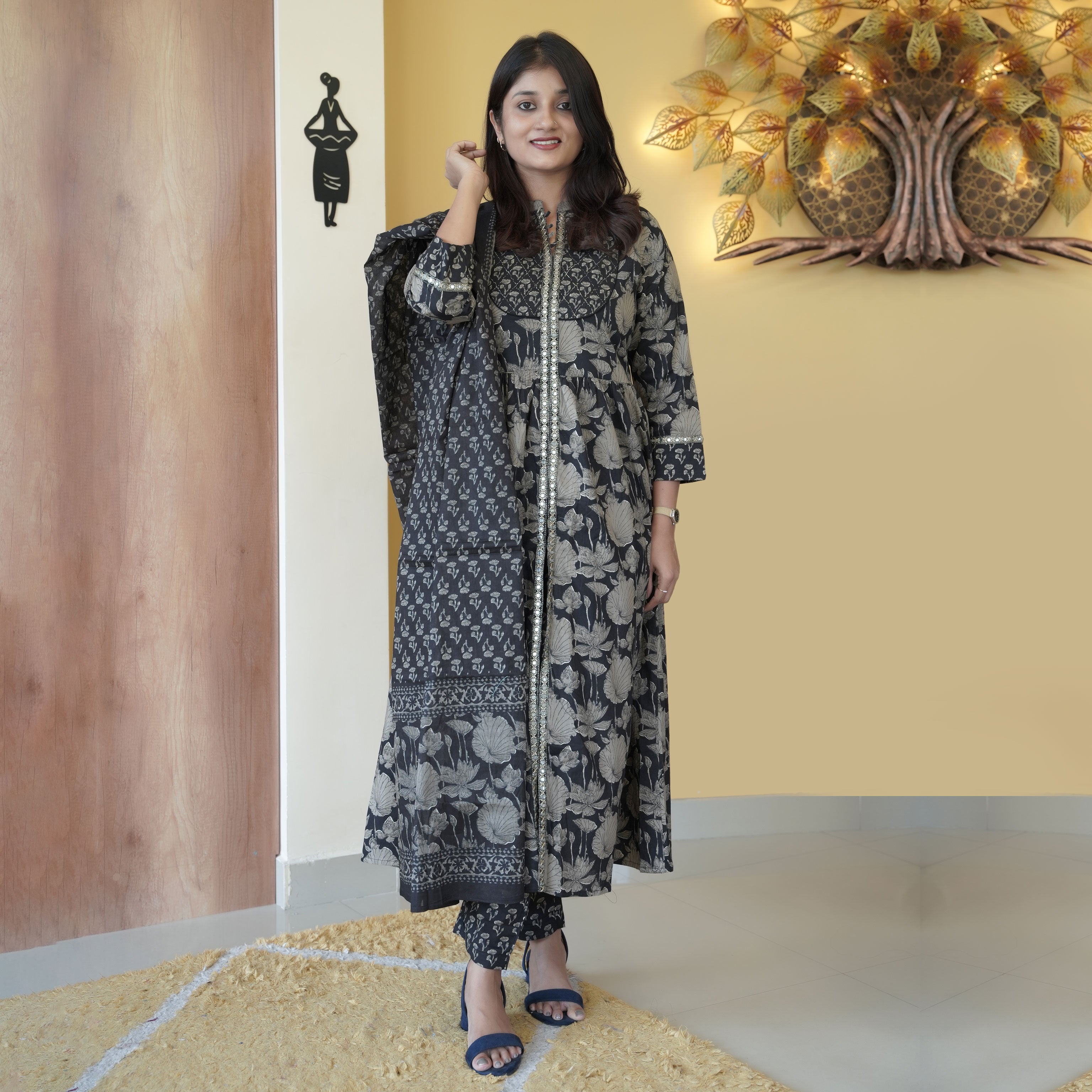 Load image into Gallery viewer, Pure Cotton Kurti Set - 4461
