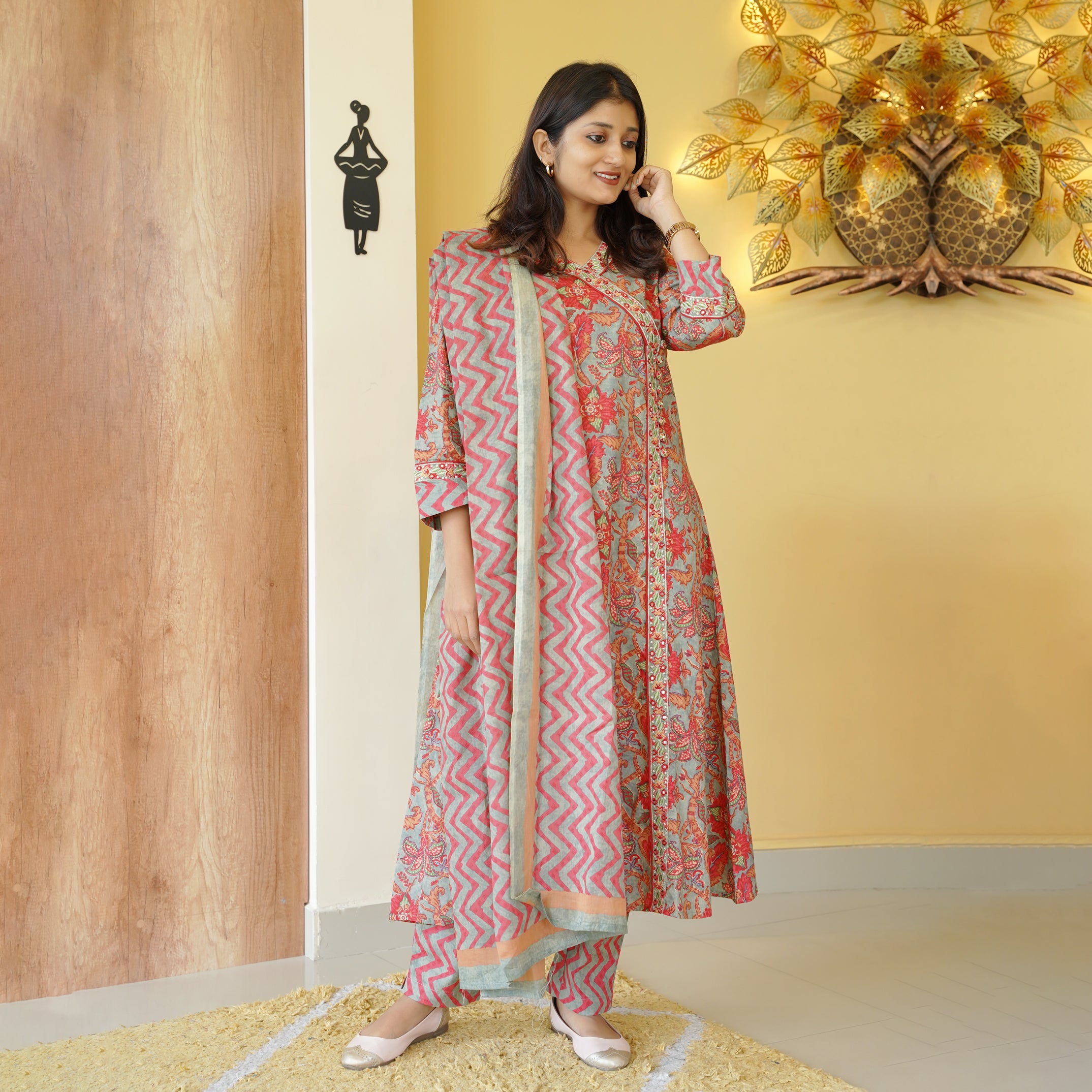 Load image into Gallery viewer, Pure Cotton Kurti Set-4469
