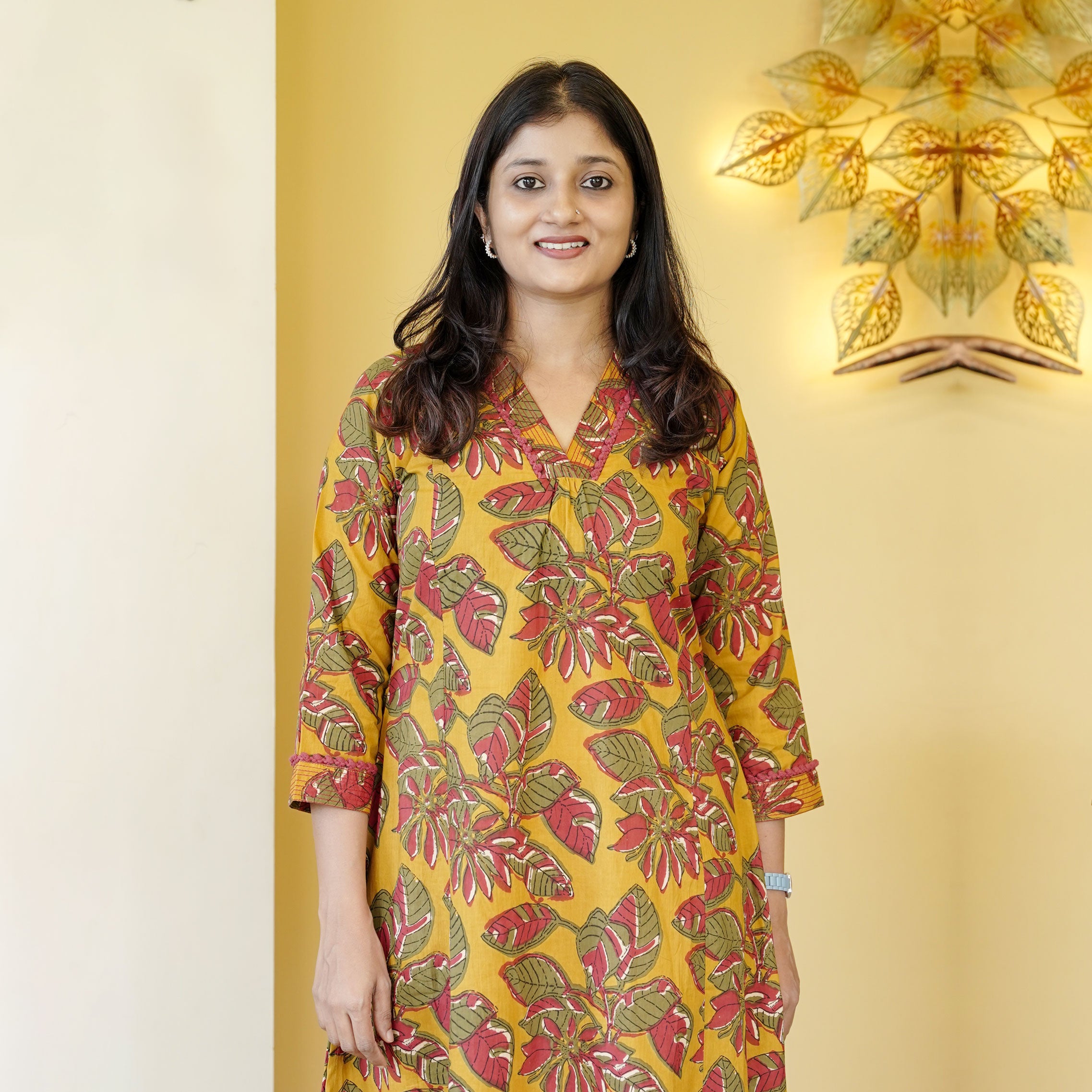 Load image into Gallery viewer, Pure Cotton Kurti-4421
