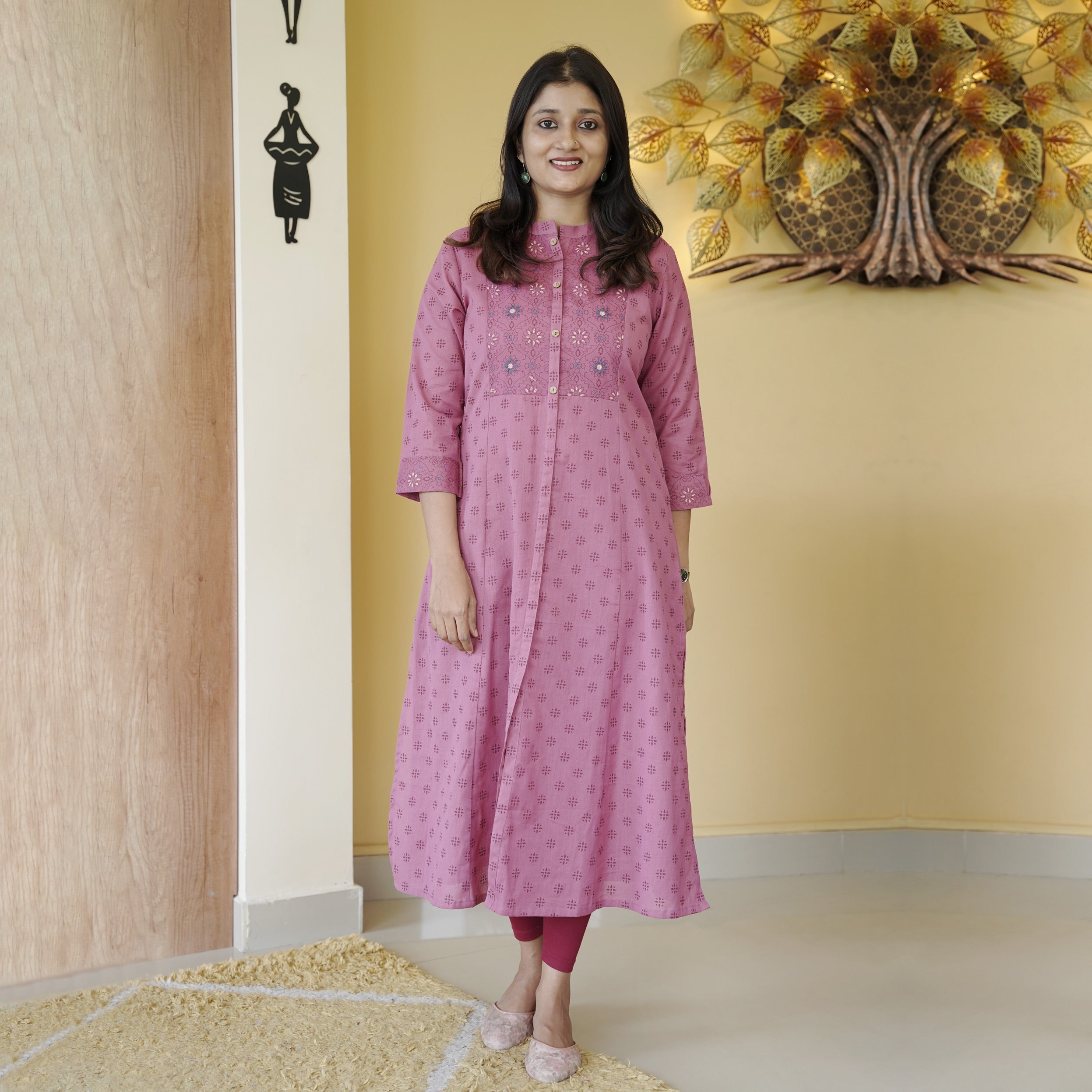 Load image into Gallery viewer, Pure Cotton Kurti-4582
