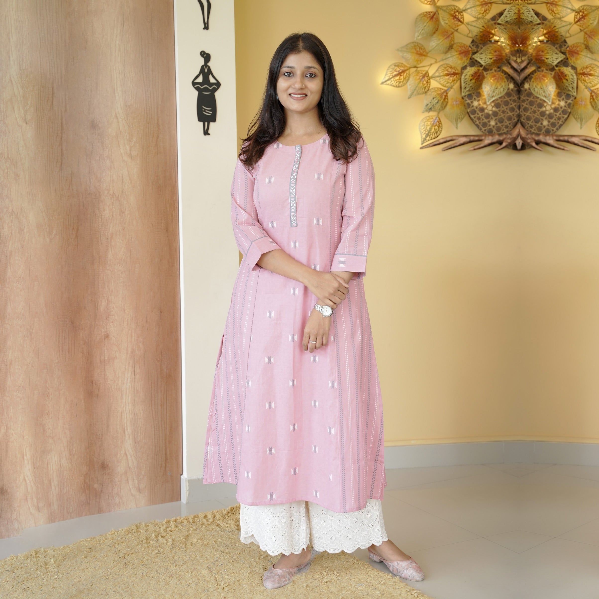 Load image into Gallery viewer, PURE COTTON KURTI-4605
