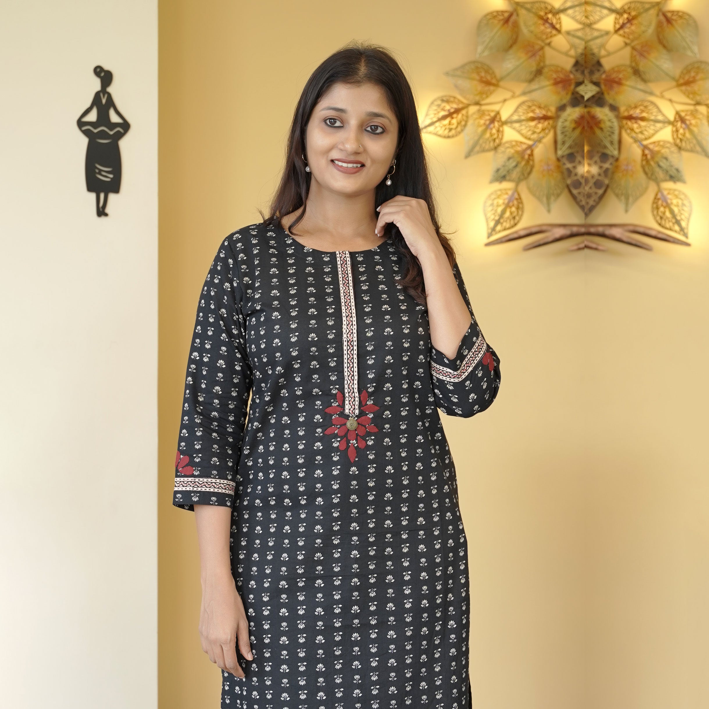 Load image into Gallery viewer, Pure Cotton Kurti-4536
