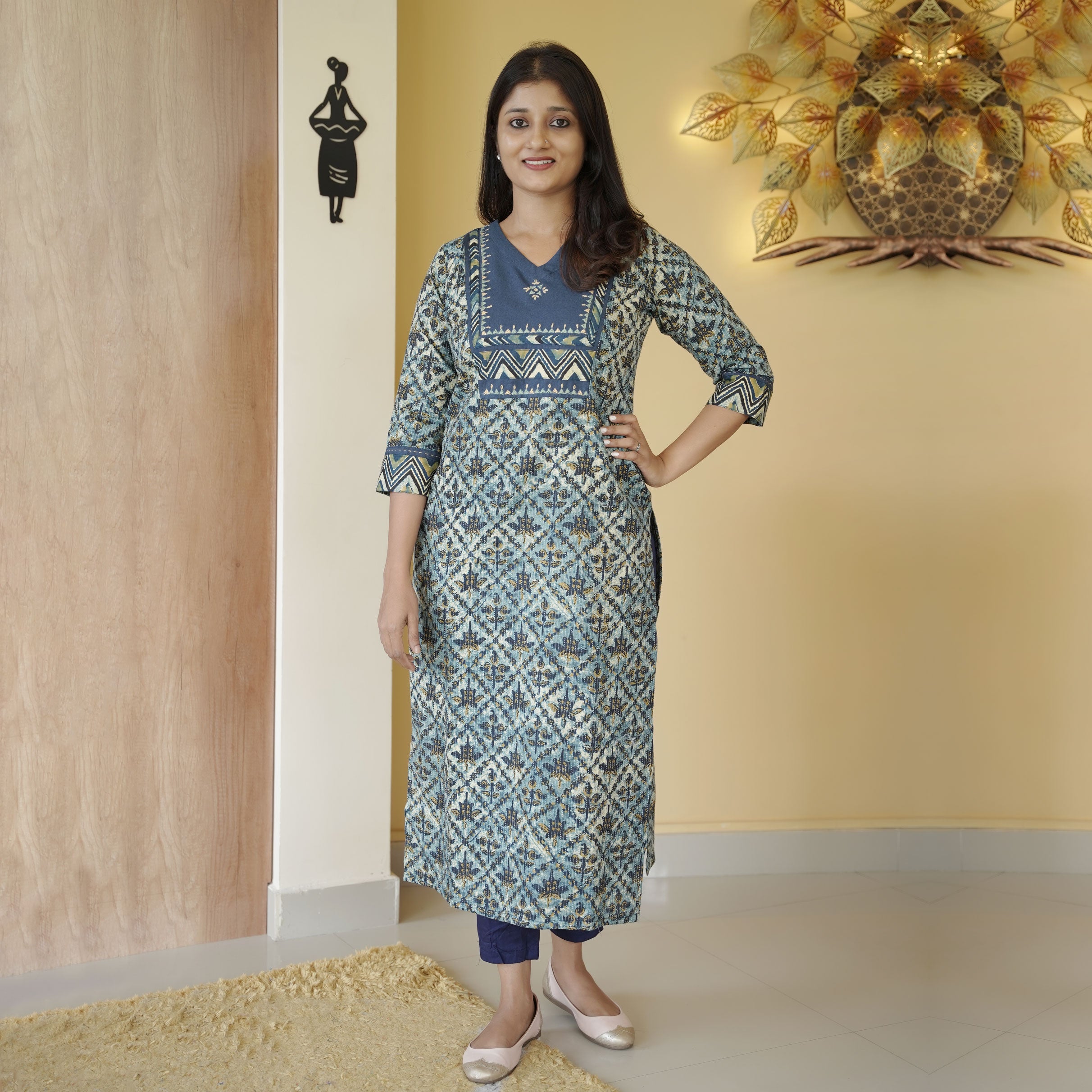 Load image into Gallery viewer, pure cotton kurti - 4405
