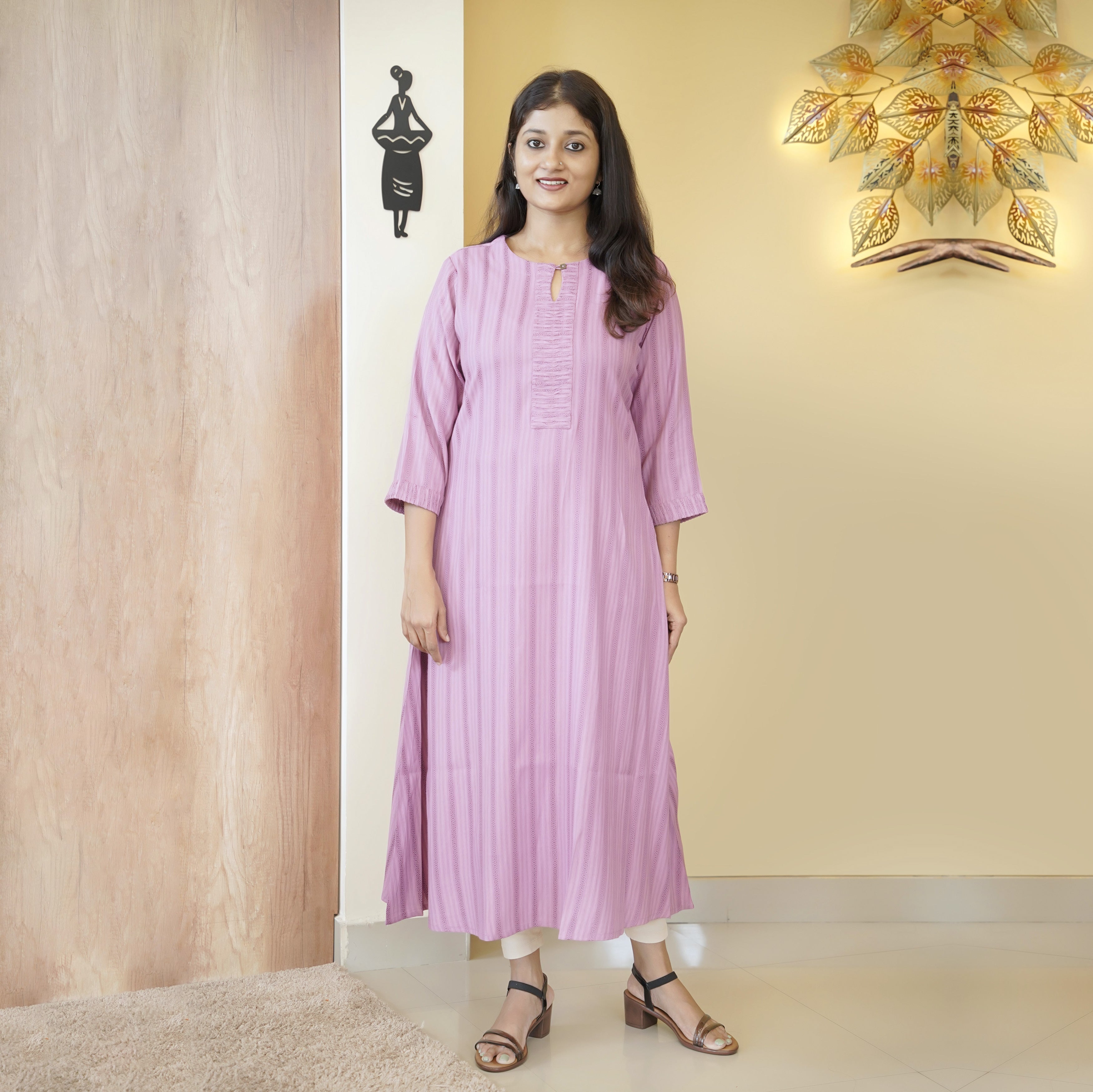 Load image into Gallery viewer, Cotton A-Line Slitted Kurti-5157
