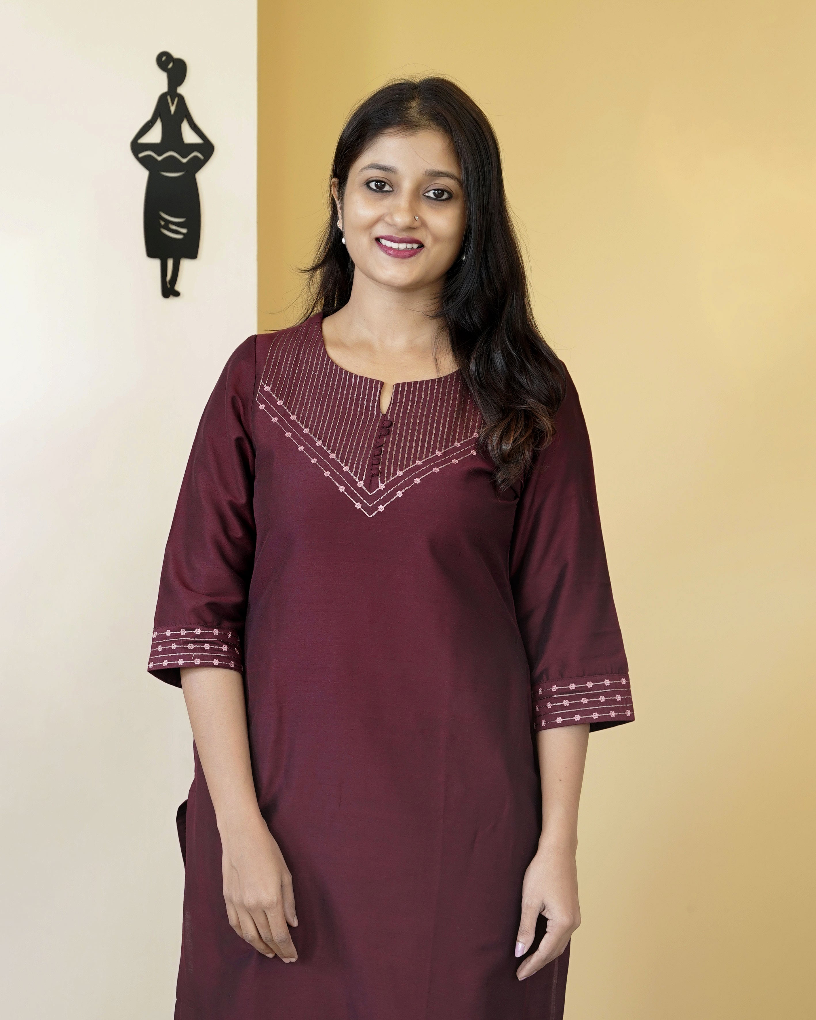 Load image into Gallery viewer, Raw Cotton Slitted Kurti- 3739
