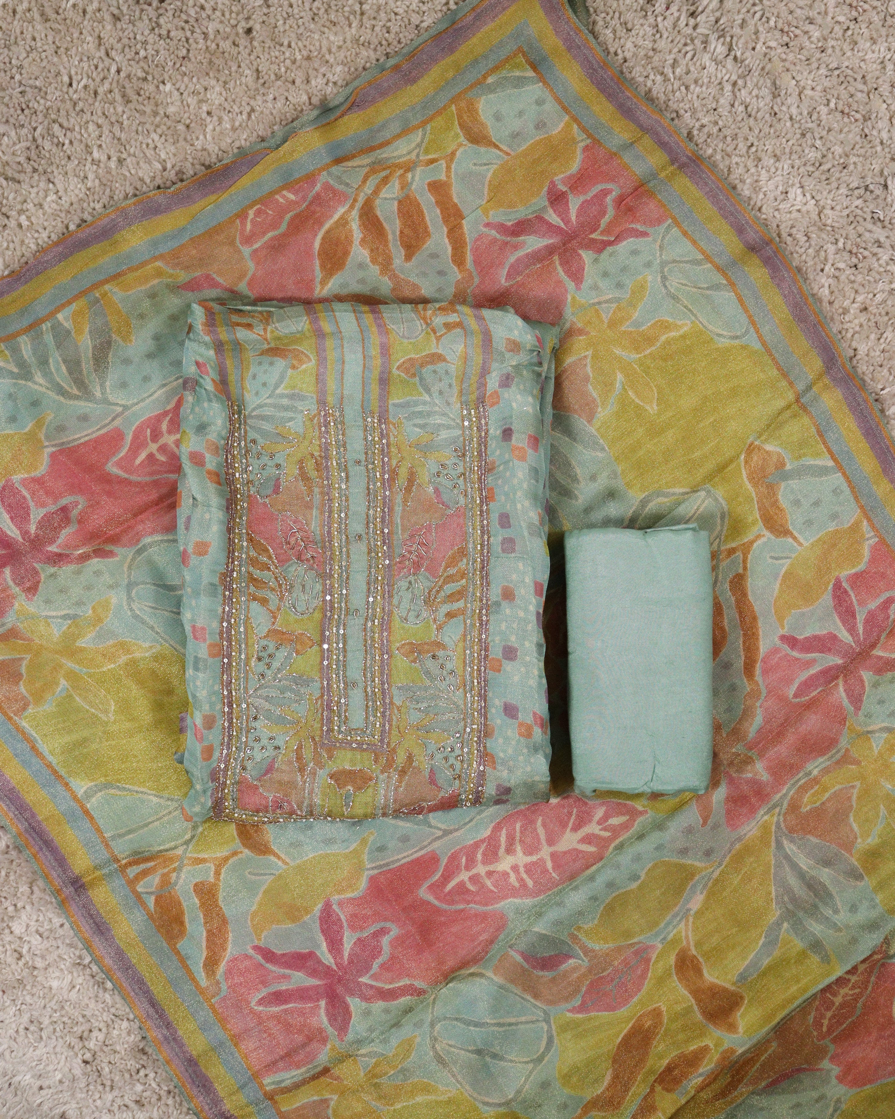 Load image into Gallery viewer, Crepe Tissue unstitched- 4809
