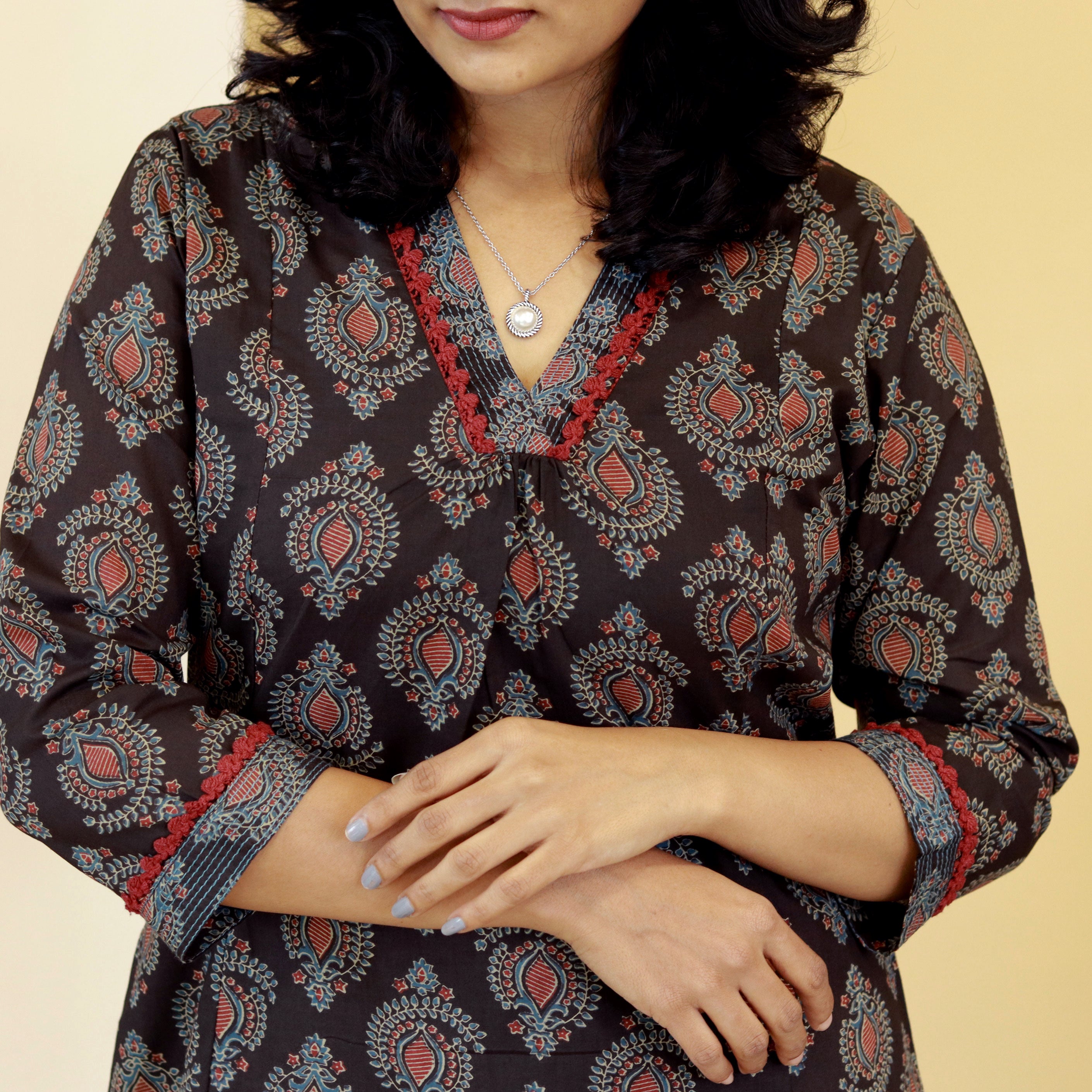 Load image into Gallery viewer, Ajrakh Printed Pure Cotton Kurti-3523
