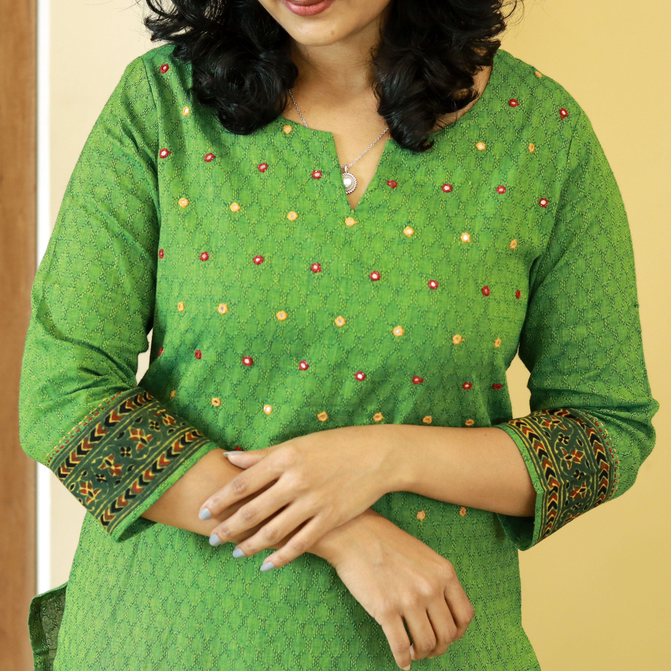 Load image into Gallery viewer, Green Pure Cotton Kurti  -3838
