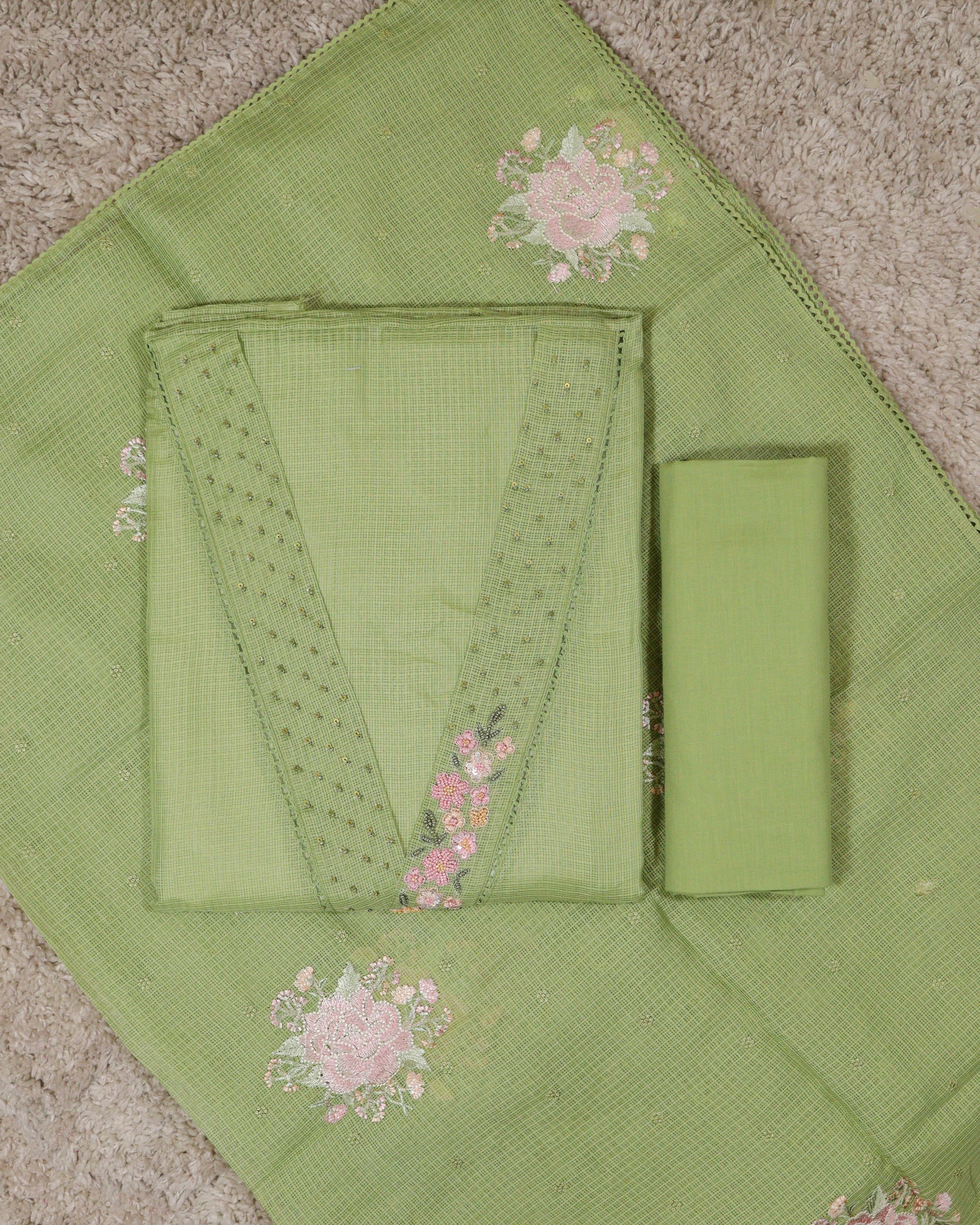 Load image into Gallery viewer, Silky Kota Unstitched Suit-5019
