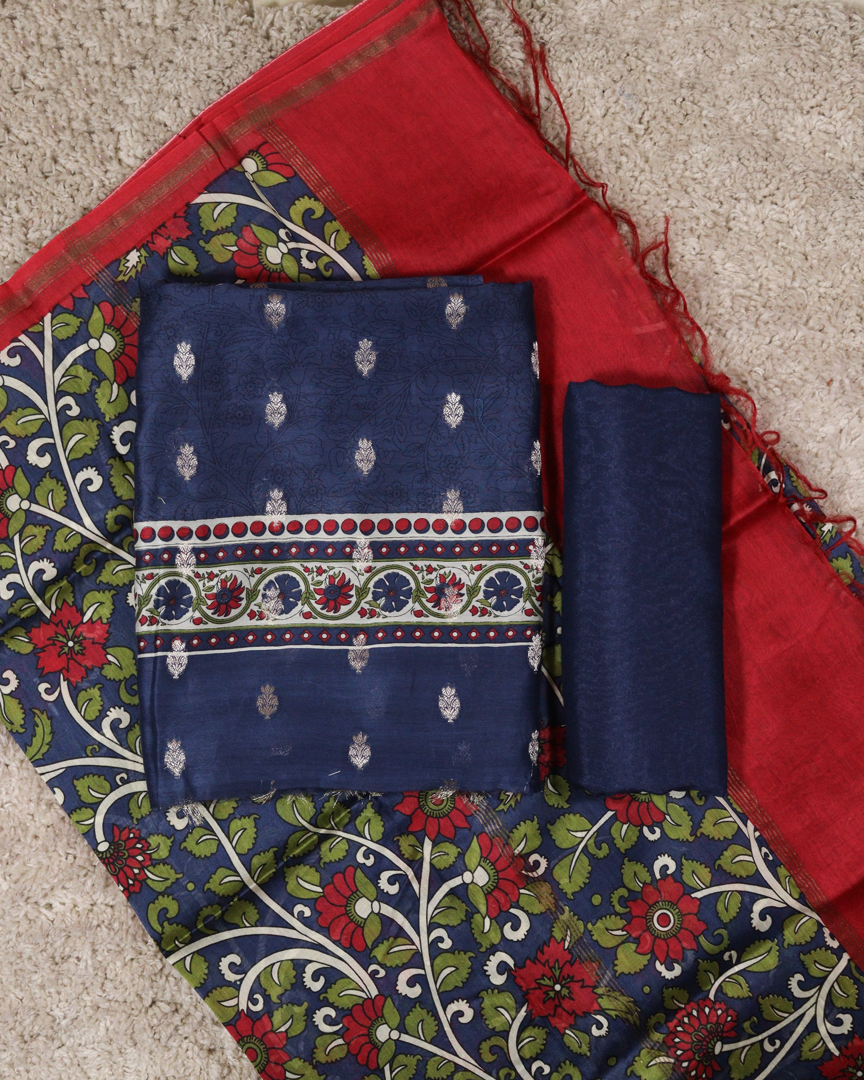 Load image into Gallery viewer, Maheswari Silk Unstitched Suit-5020
