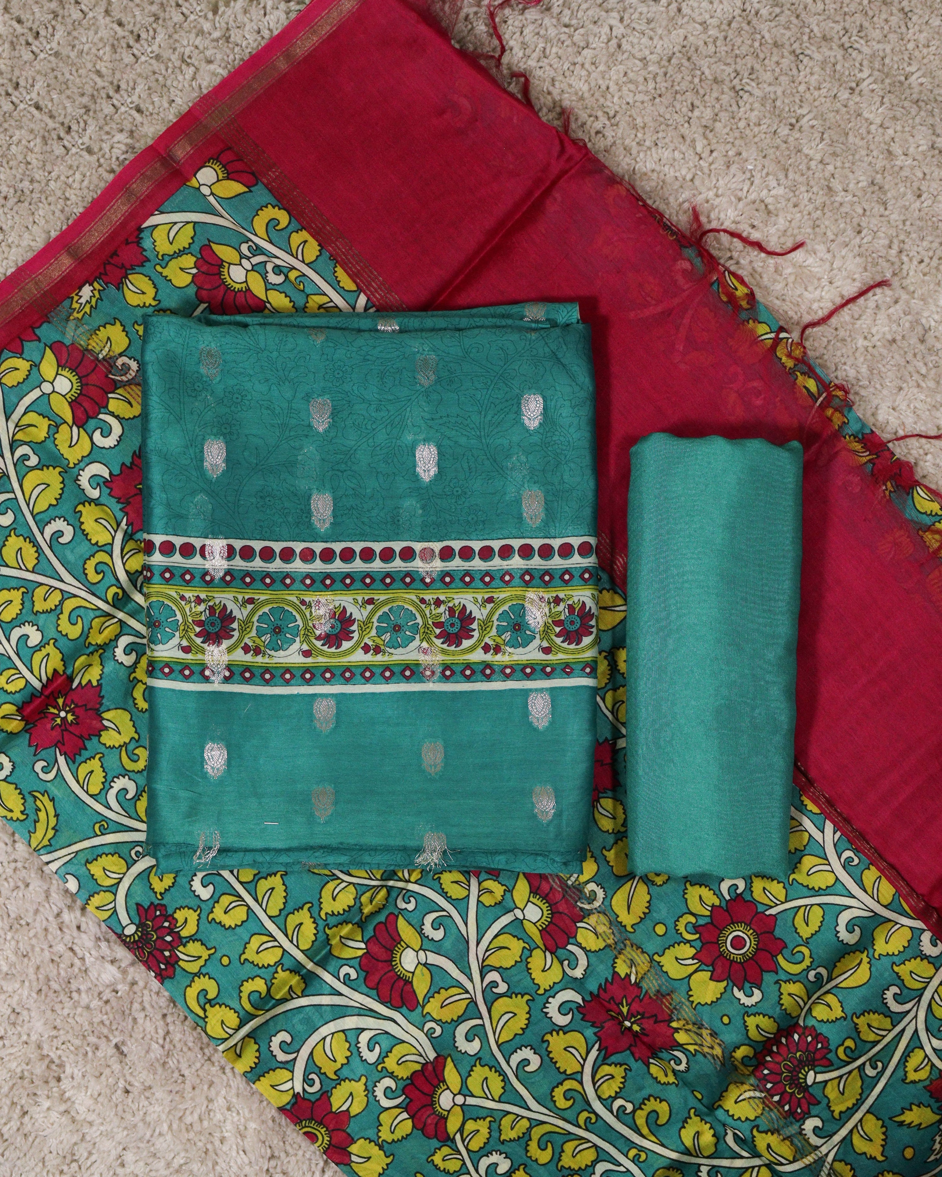 Load image into Gallery viewer, Maheswari Silk Unstitched Suit-5020
