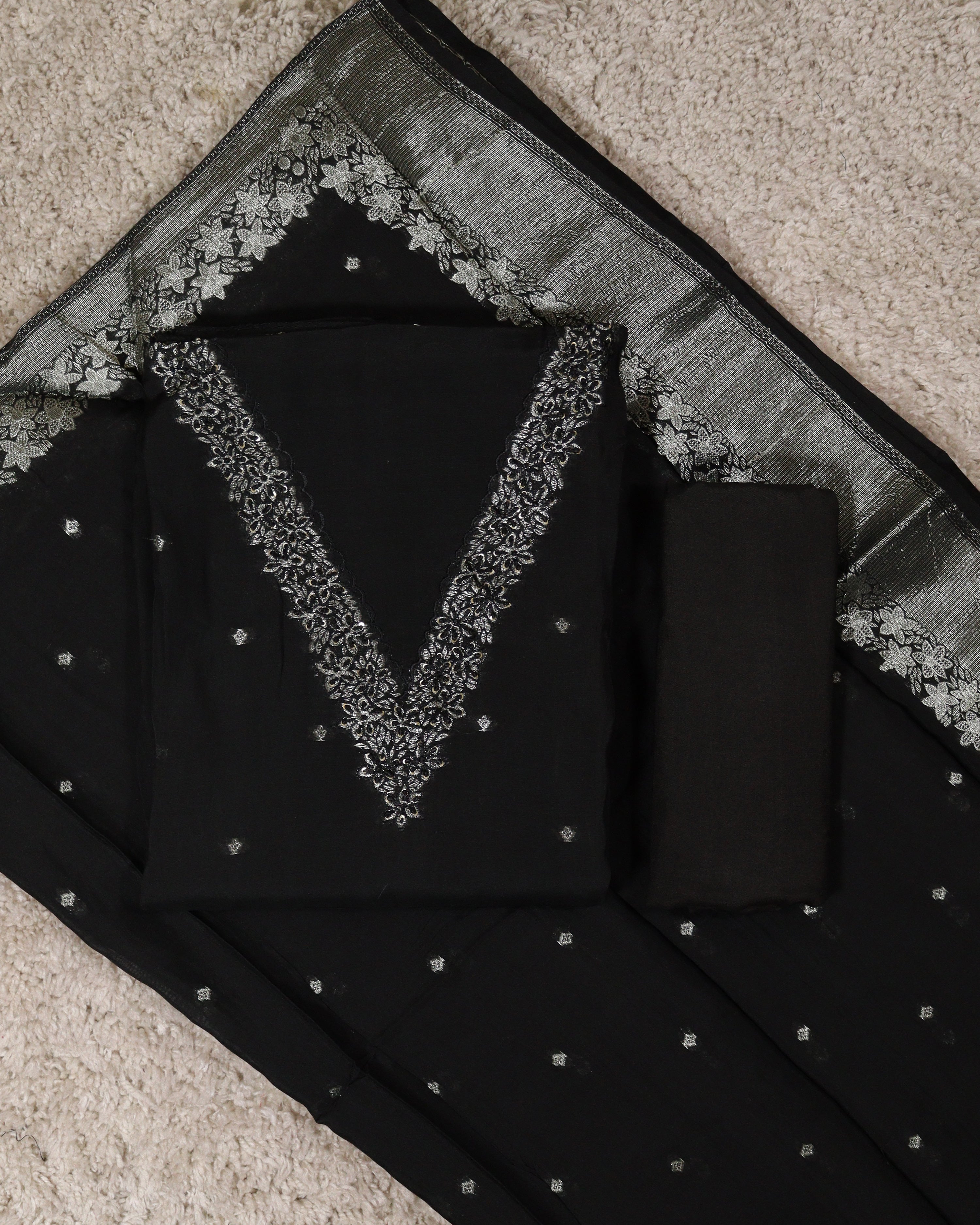 Load image into Gallery viewer, Crepe Banarasi Unstitched Suit-5384
