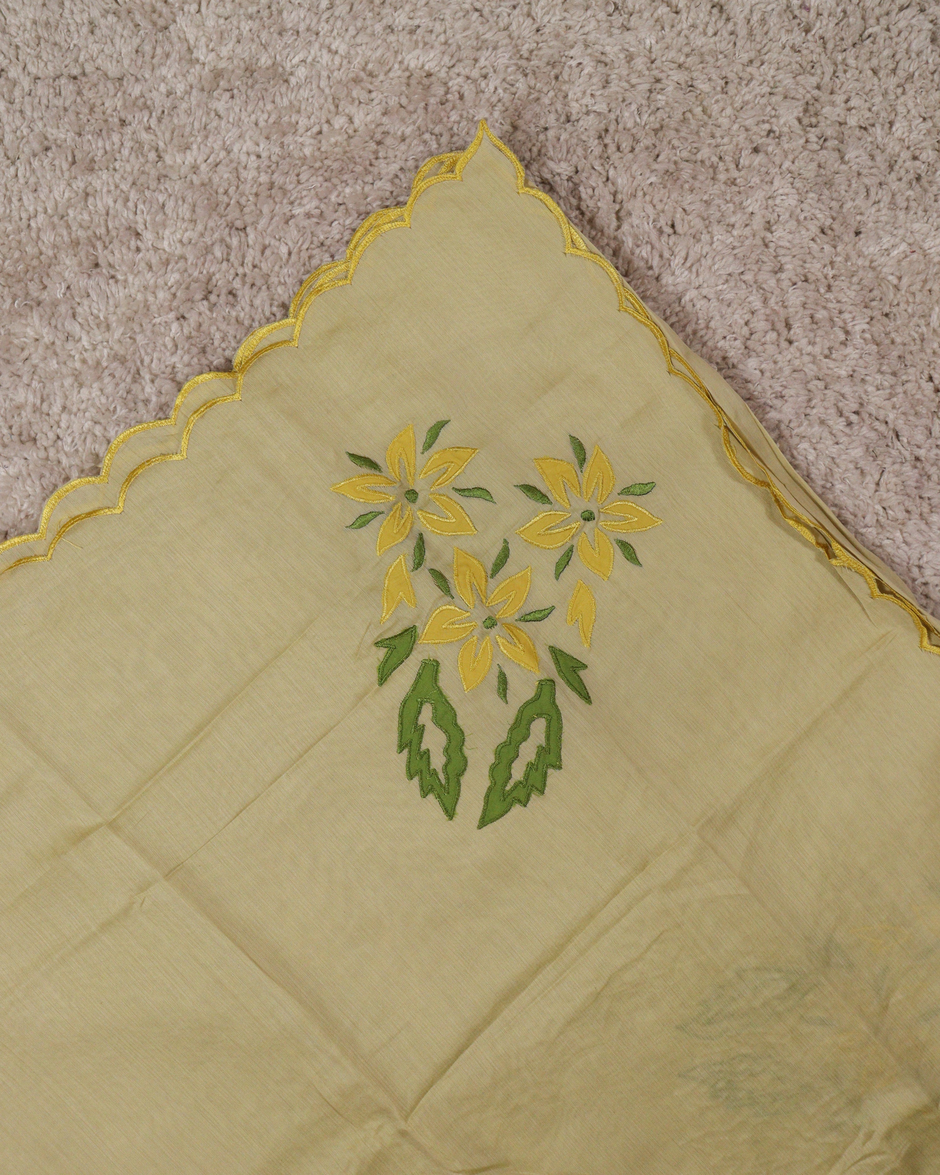 Load image into Gallery viewer, Mul Chanderi Unstitched Suit-5386
