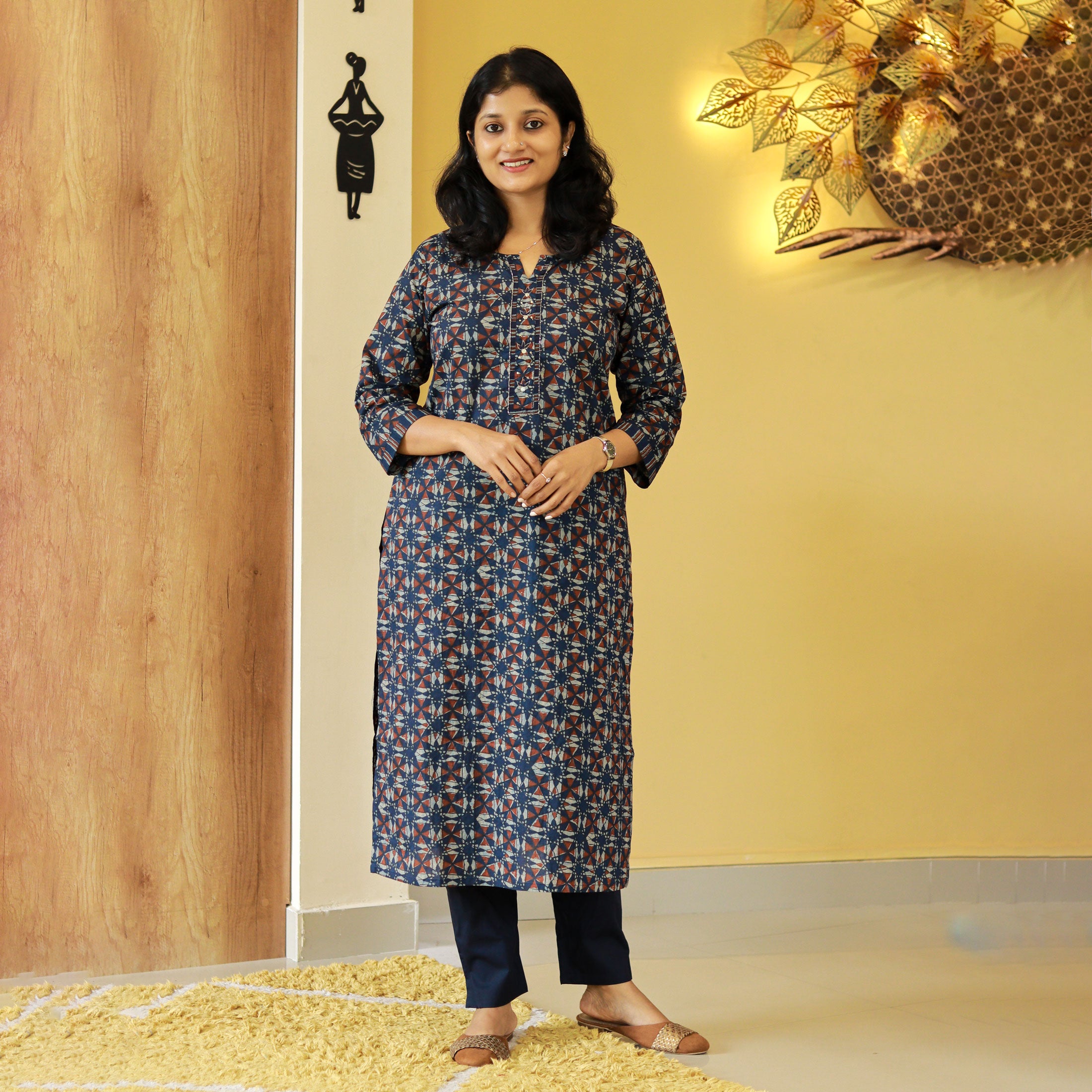 Load image into Gallery viewer, Pure Cotton Printed Kurti - 4051
