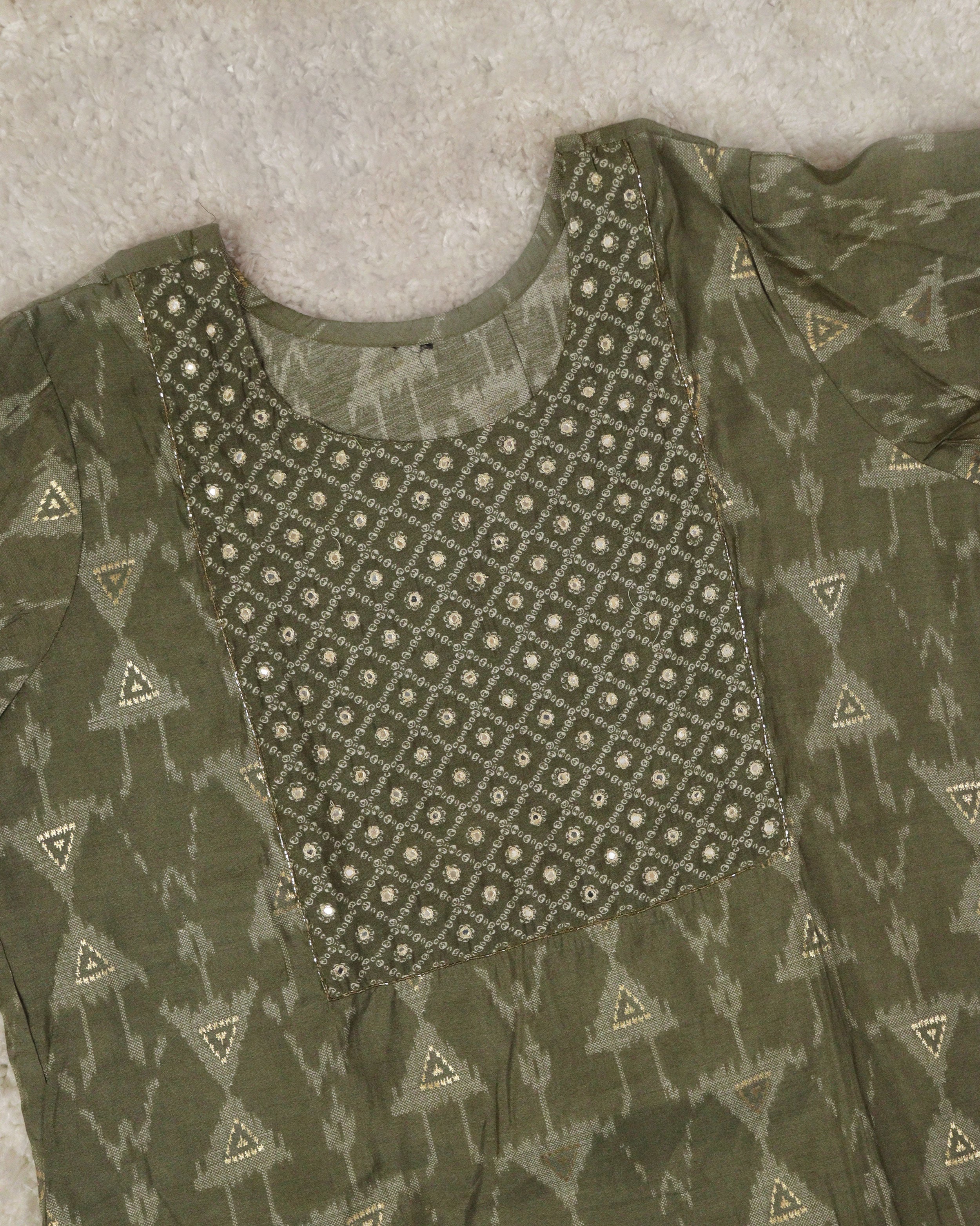 Load image into Gallery viewer, Muslin Silk Co-Ord Set-2545
