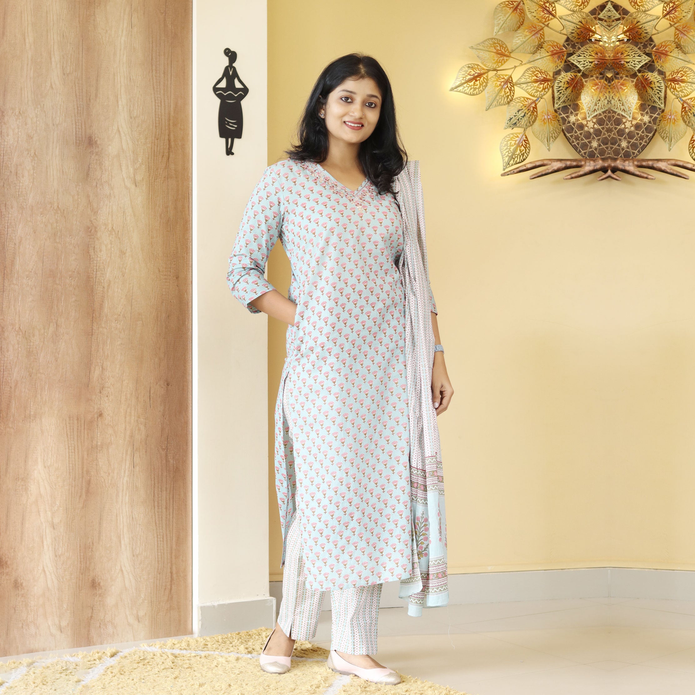 Load image into Gallery viewer, Pure cotton kurti set-4224
