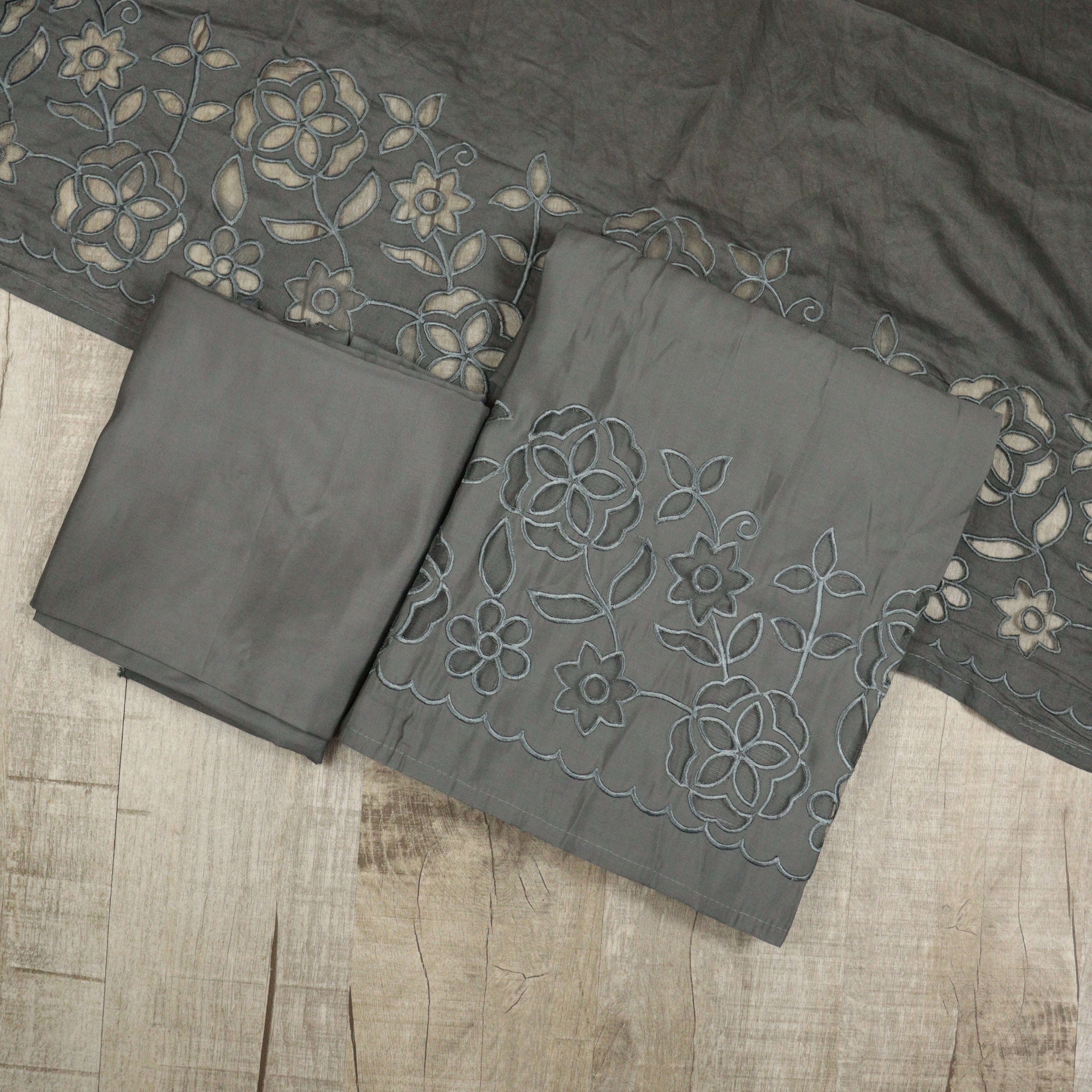 Load image into Gallery viewer, Grey Semi silk Suit- 2769
