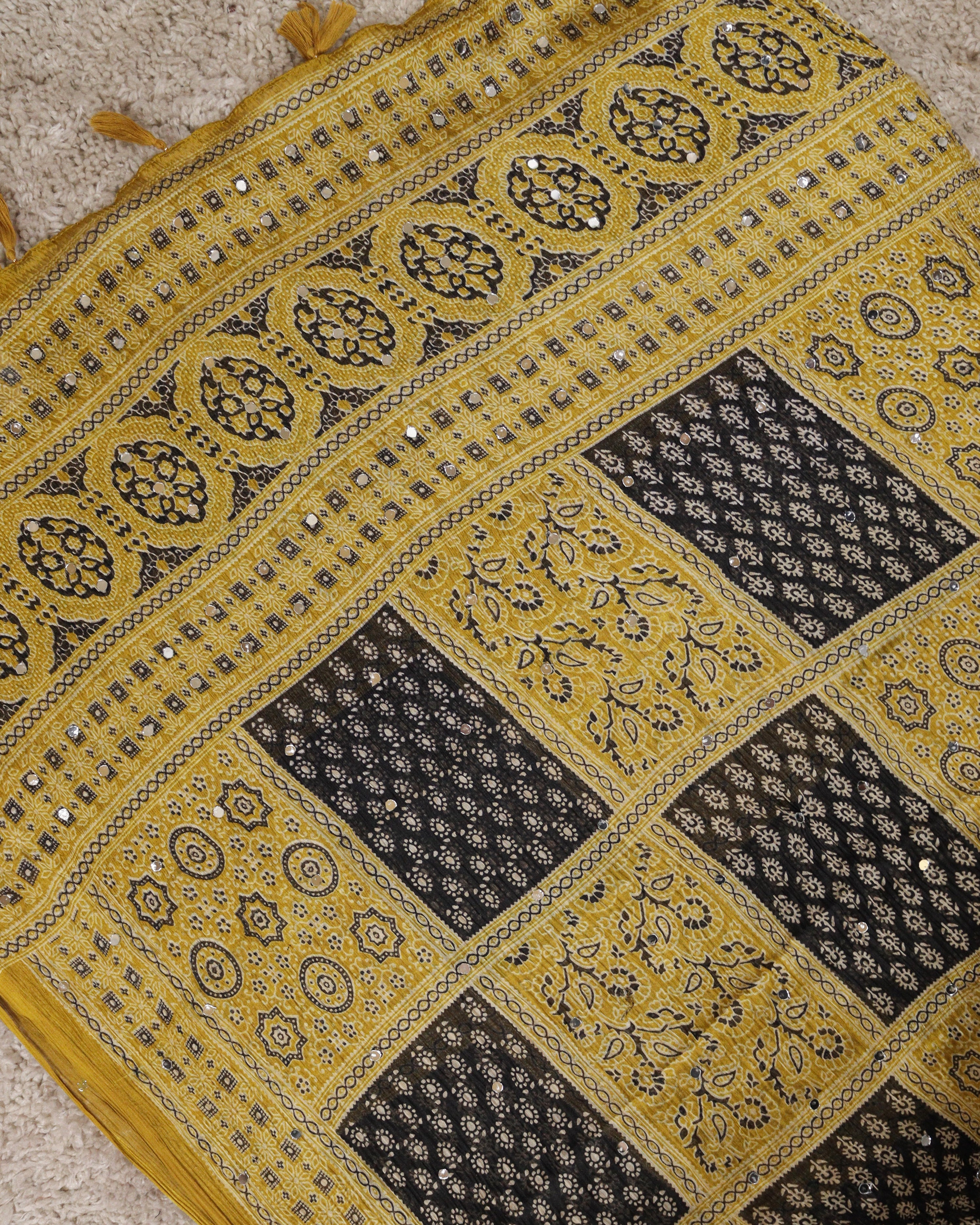 Load image into Gallery viewer, Chiffon Dupatta-5842
