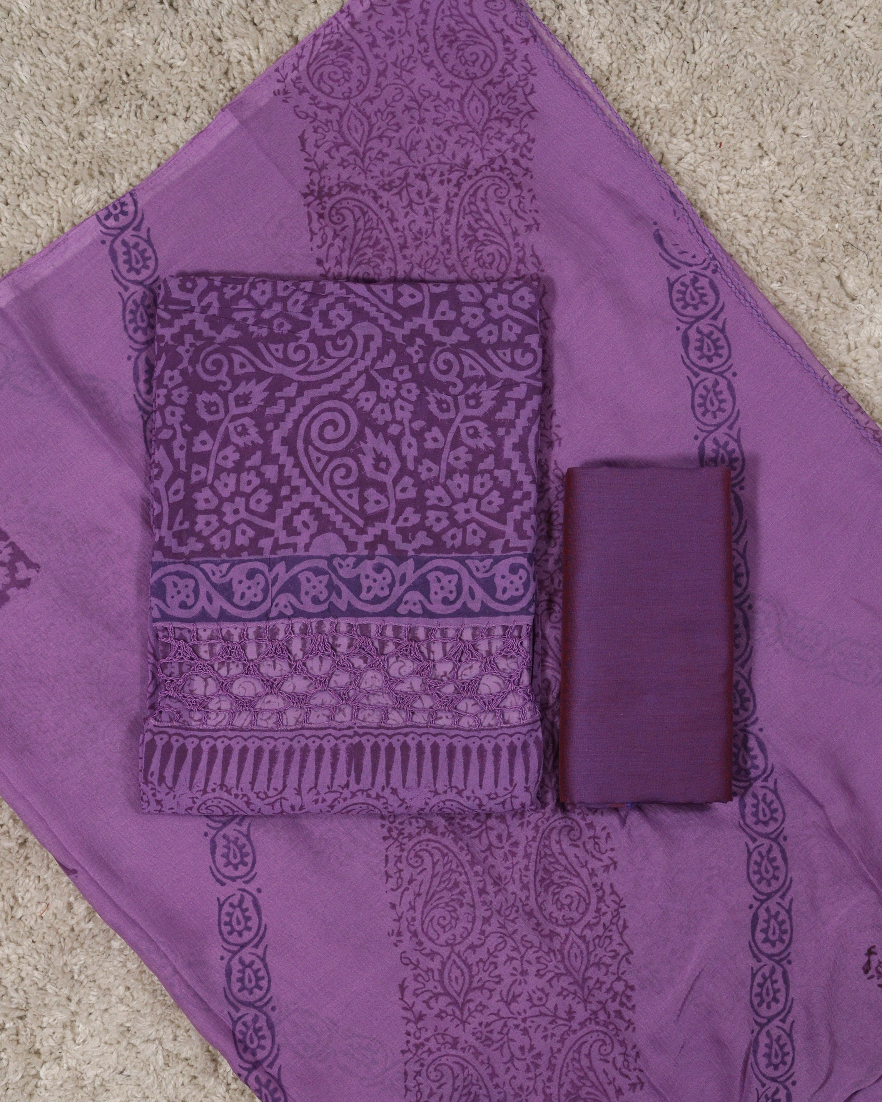 Load image into Gallery viewer, Viscose Georgette Unstitched Suit-5910
