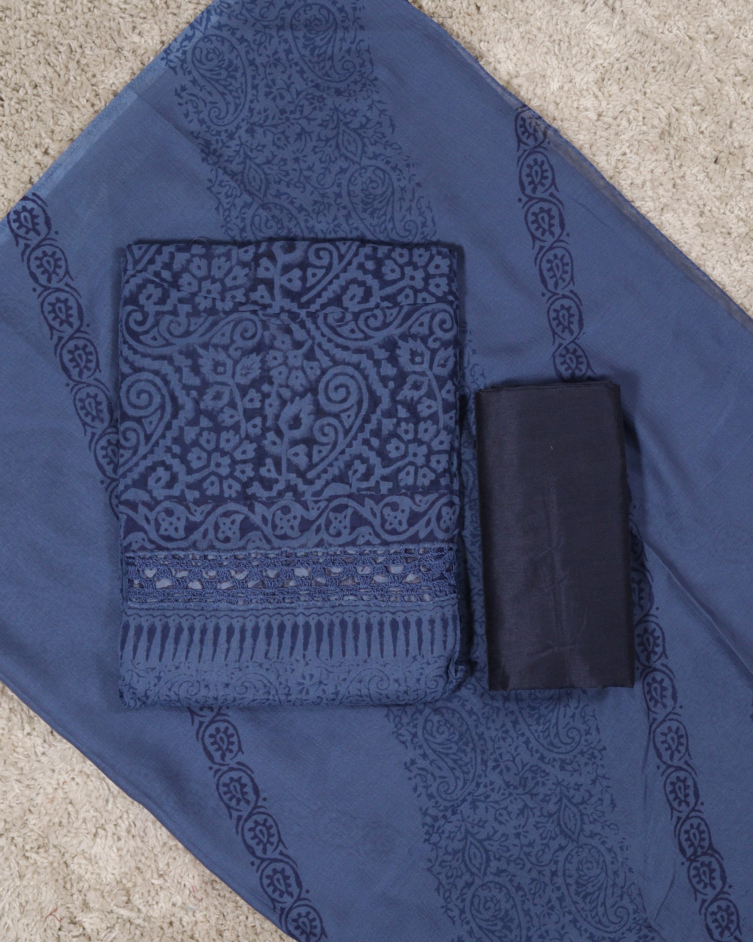 Load image into Gallery viewer, Viscose Georgette Unstitched Suit-5910
