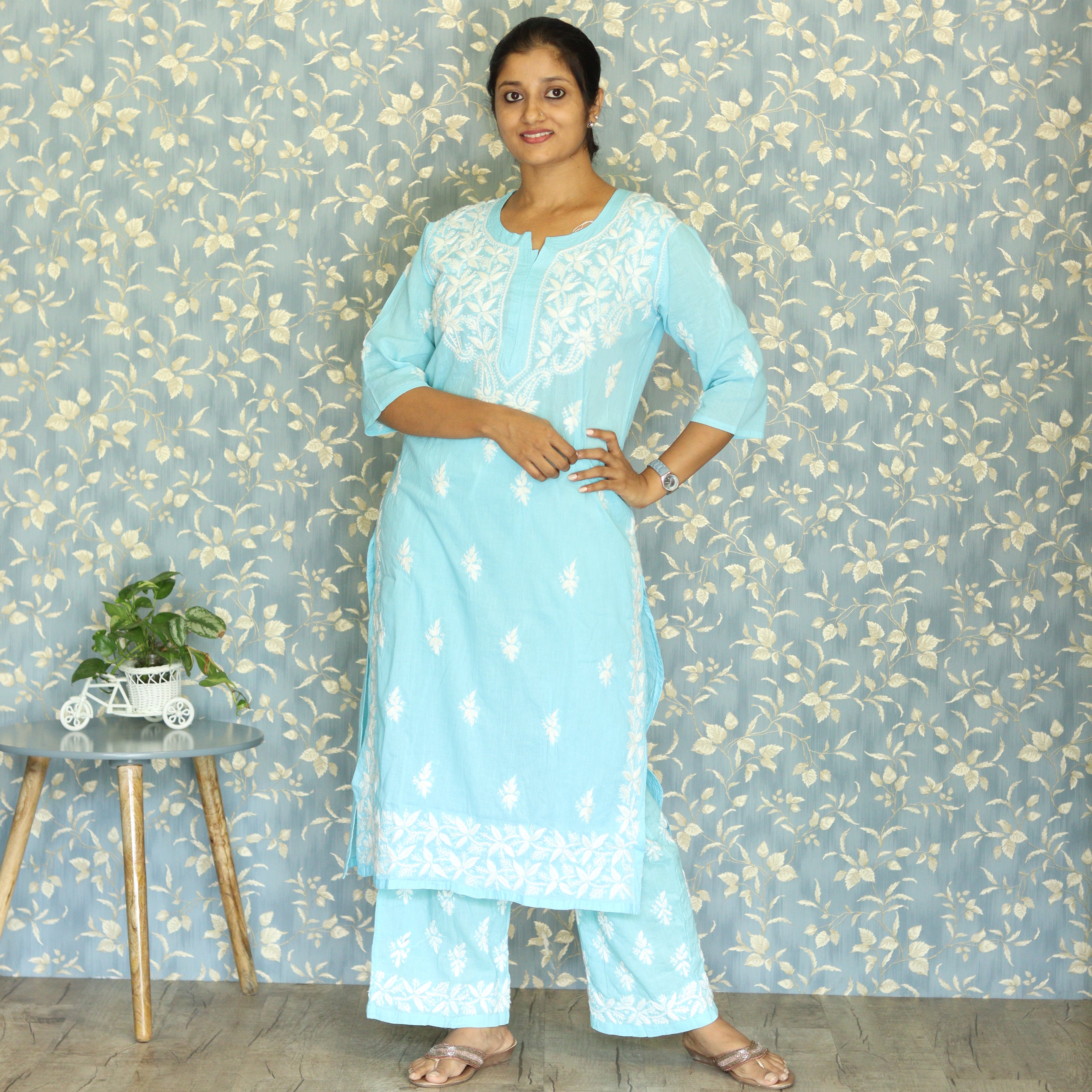 Load image into Gallery viewer, Pure Cotton Blue Chikankari Kurti Set-3517
