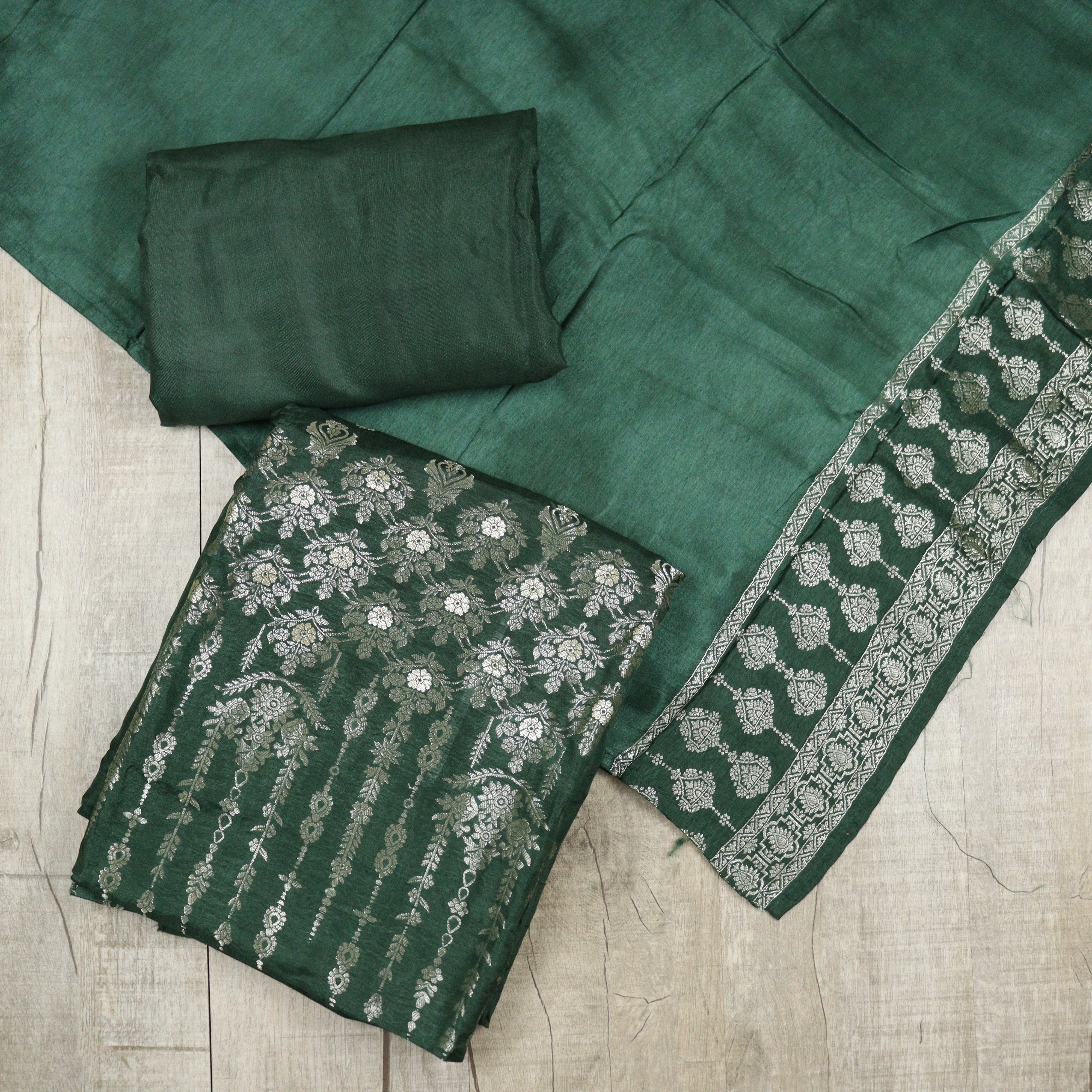 Load image into Gallery viewer, Midnight Green Pure Banarasi Suit-3514

