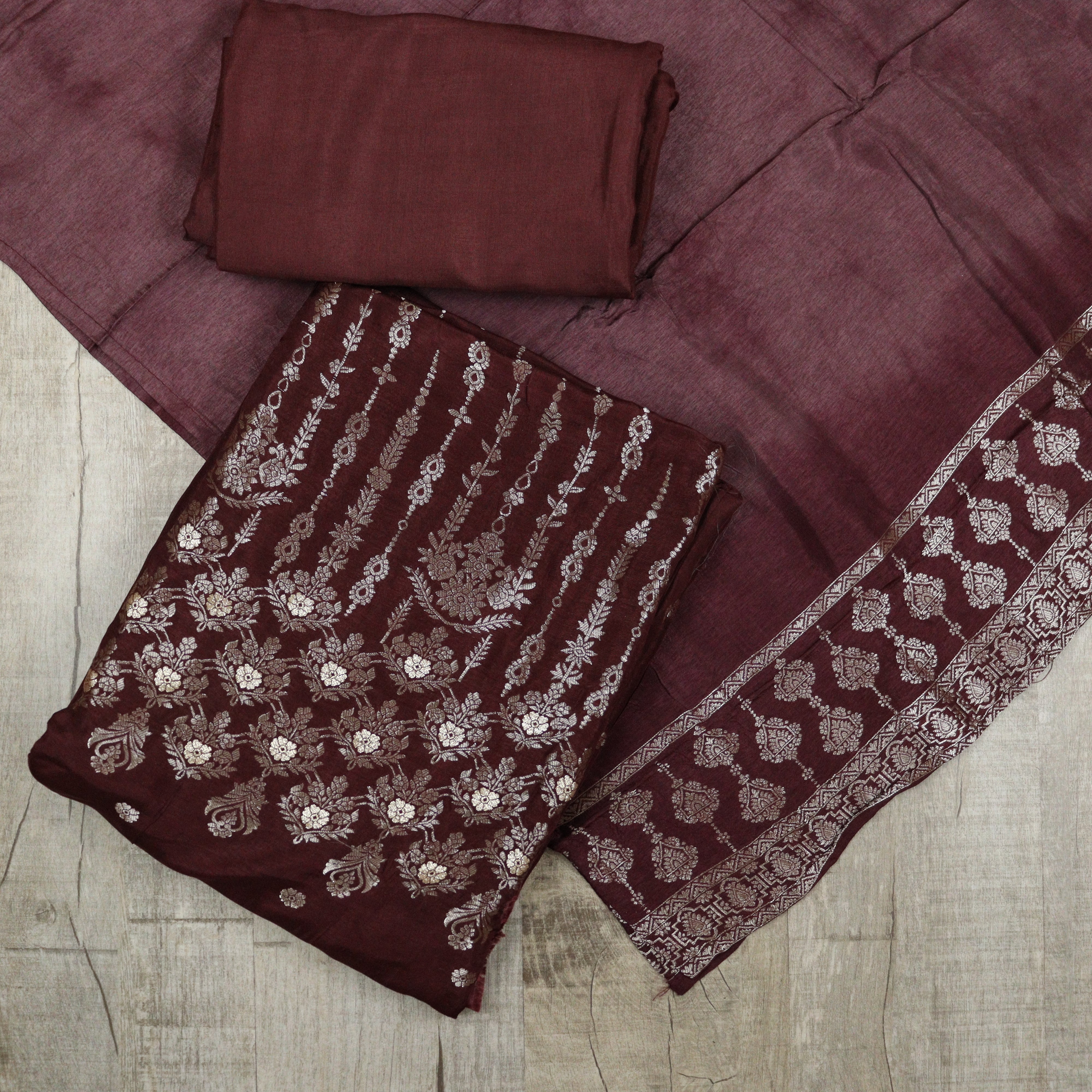 Load image into Gallery viewer, Wine Colour Pure Banarasi Suit-3514
