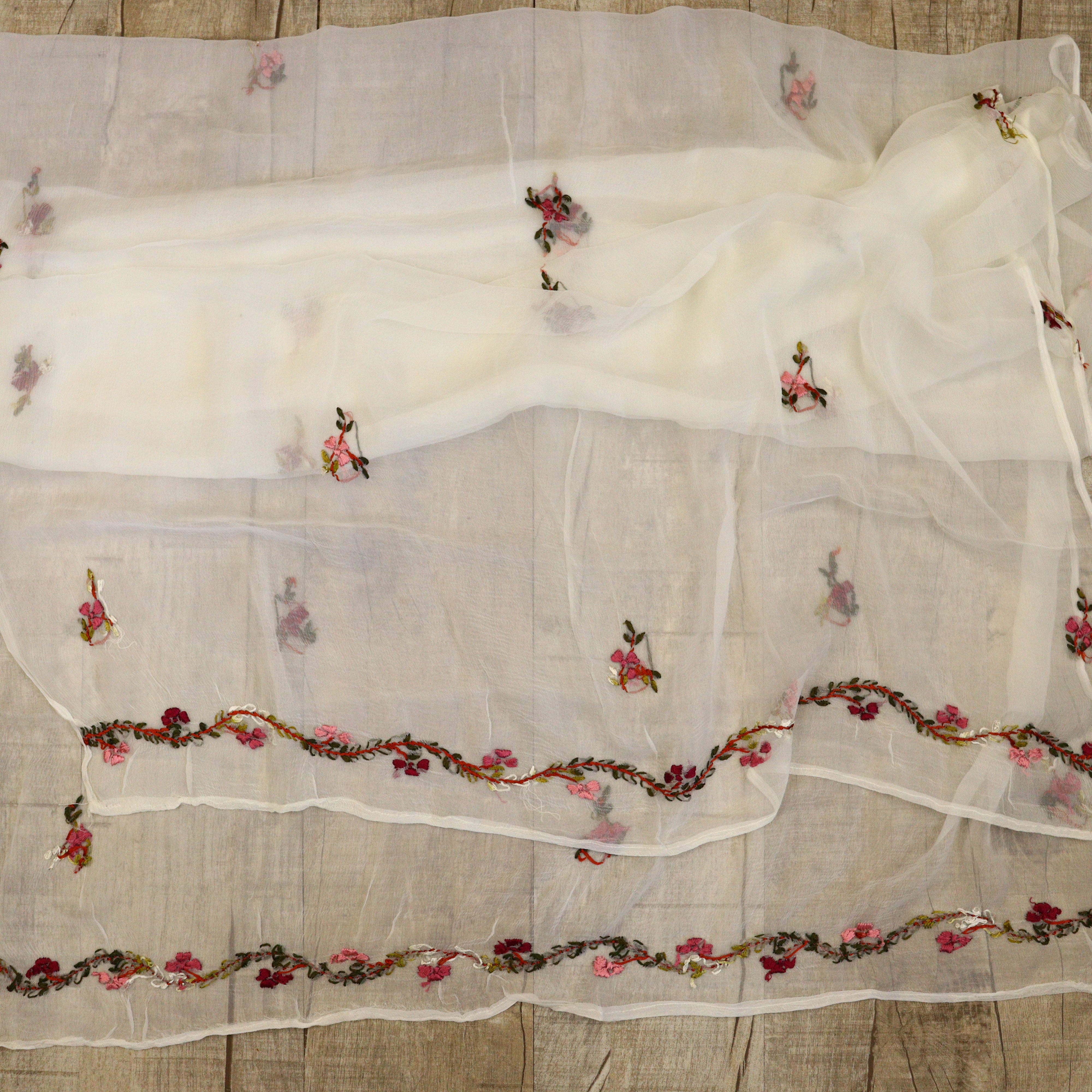 Load image into Gallery viewer, Off-White pure Georgette Handwork Suit-3537
