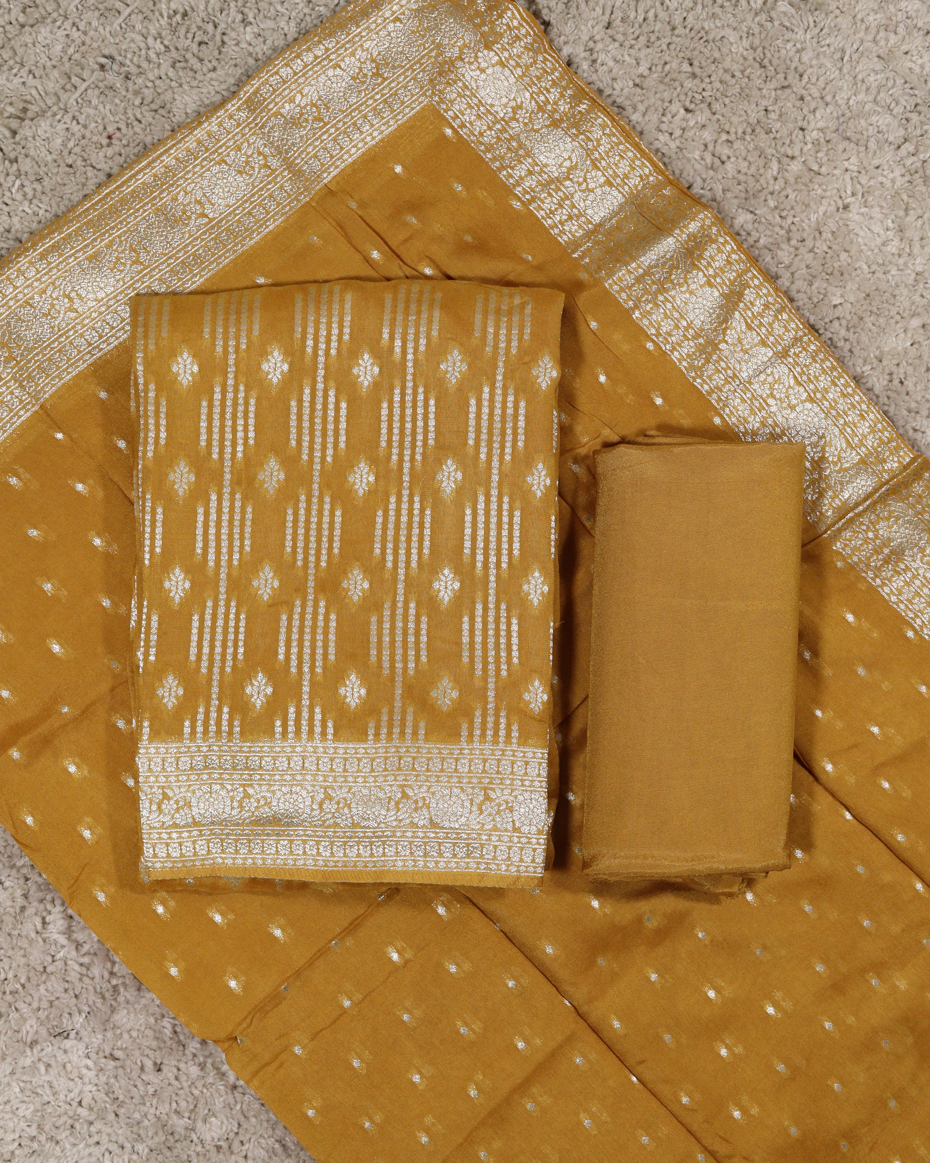 Load image into Gallery viewer, Banarasi Unstitched Suit-6207

