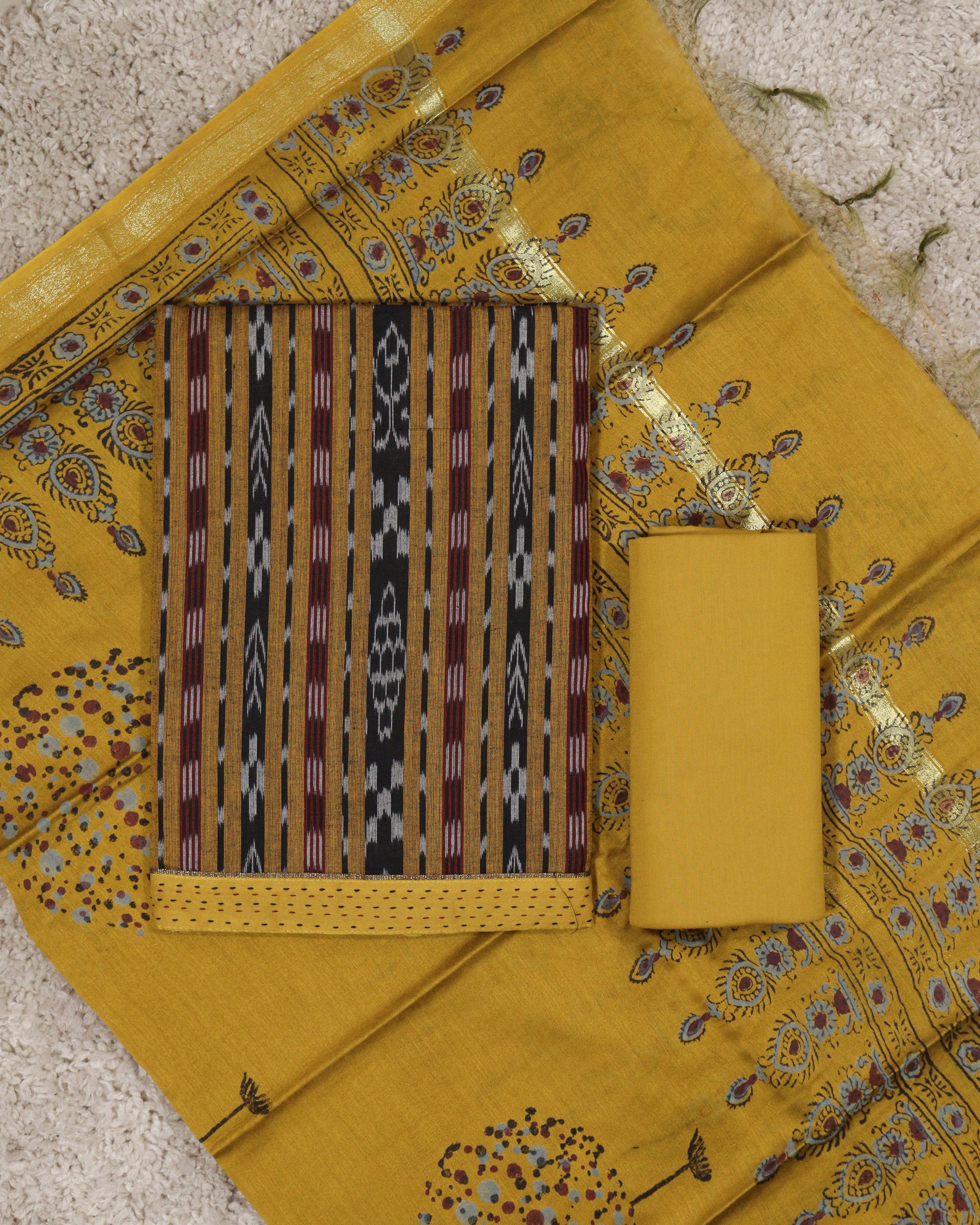 Load image into Gallery viewer, Ikat Unstitched Suit-6204
