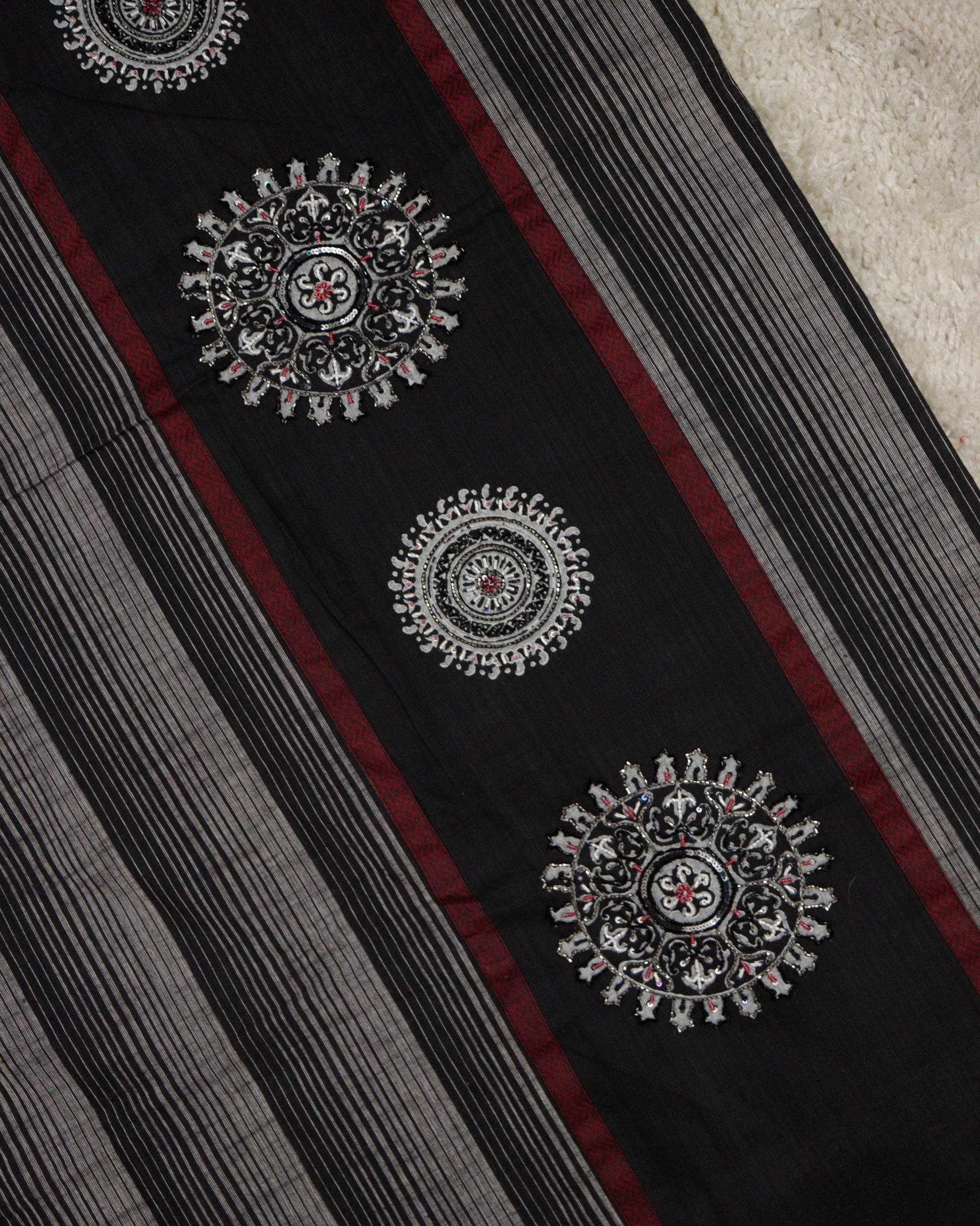 Load image into Gallery viewer, Pure Handloom Cotton Unstitched Suit - 2256
