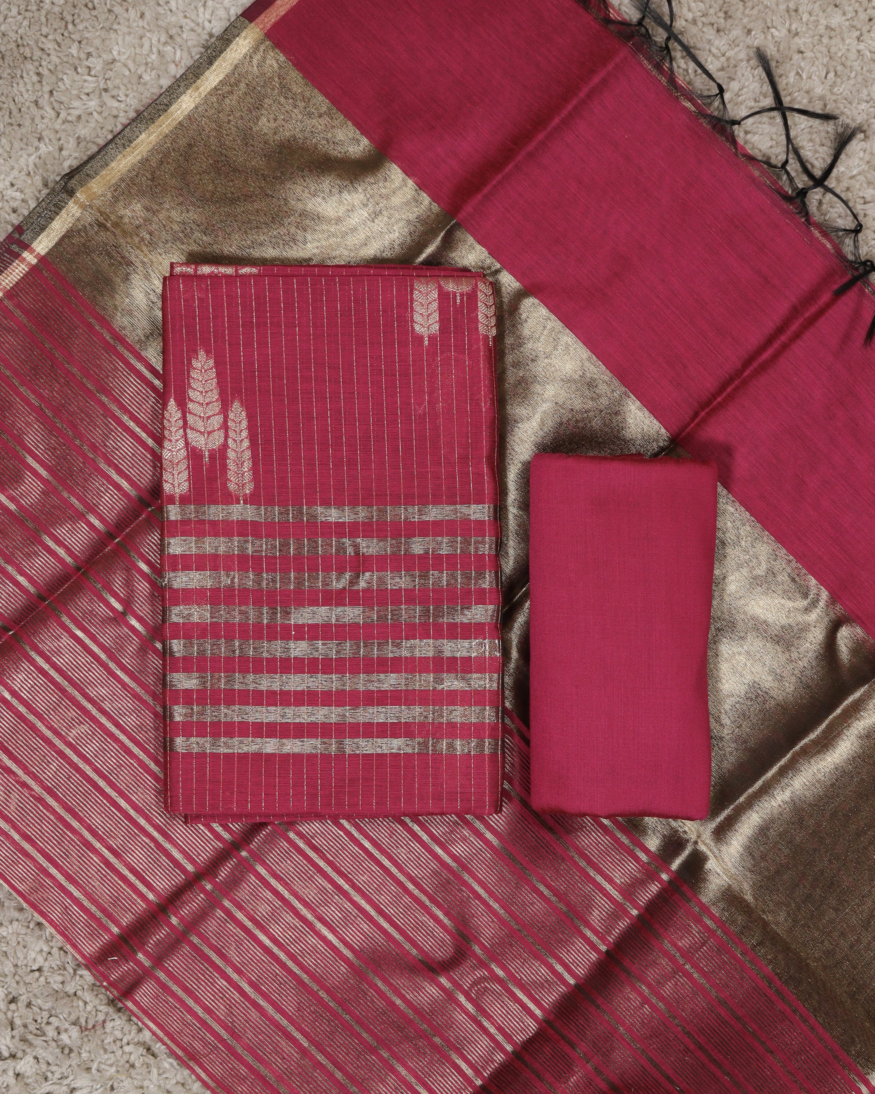 Load image into Gallery viewer, Cotton Silk Unstitched Suit-6499
