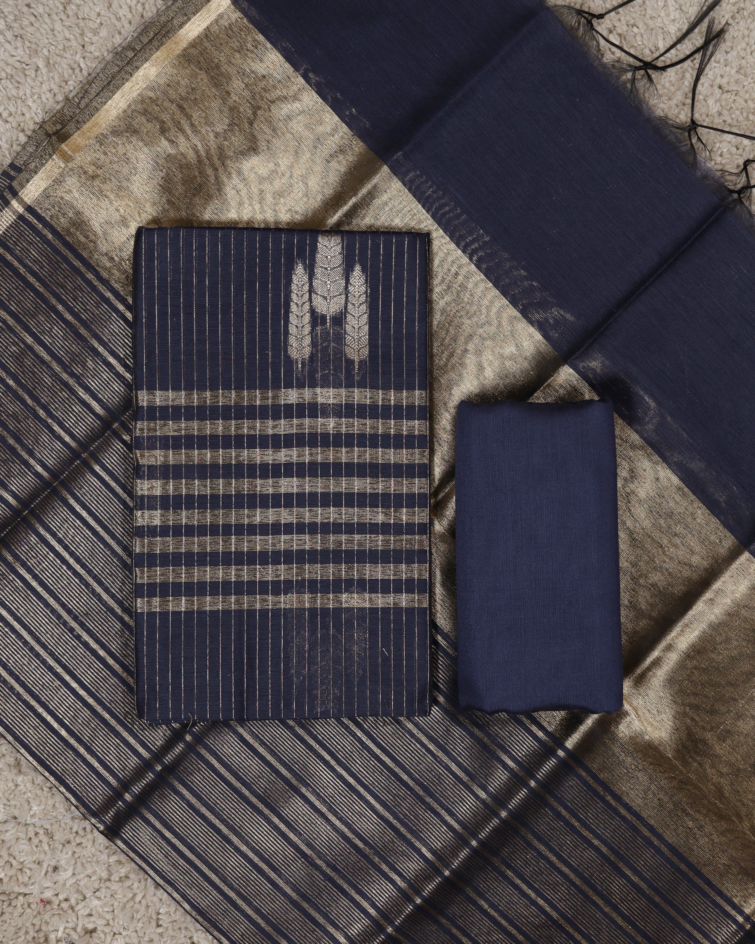 Load image into Gallery viewer, Cotton Silk Unstitched Suit-6499

