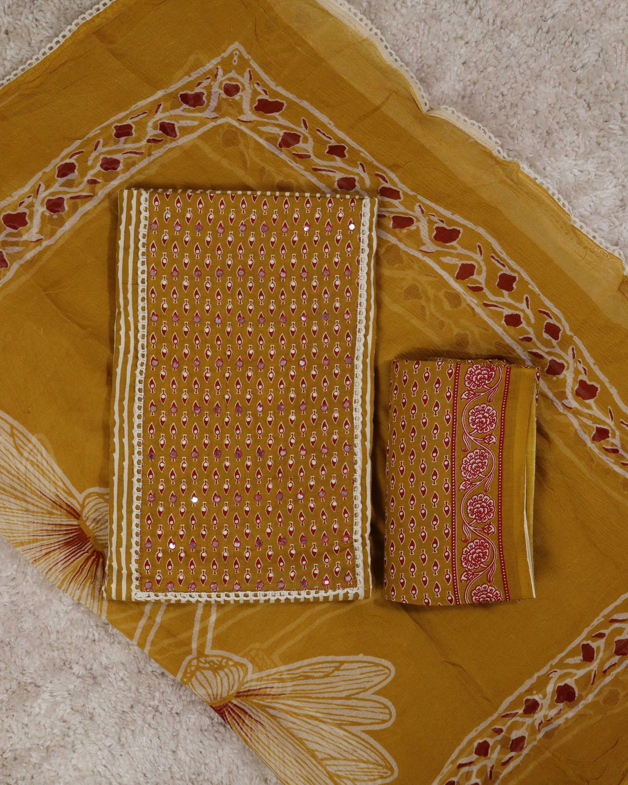 Load image into Gallery viewer, Pure Cotton Unstitched Suit - 2384

