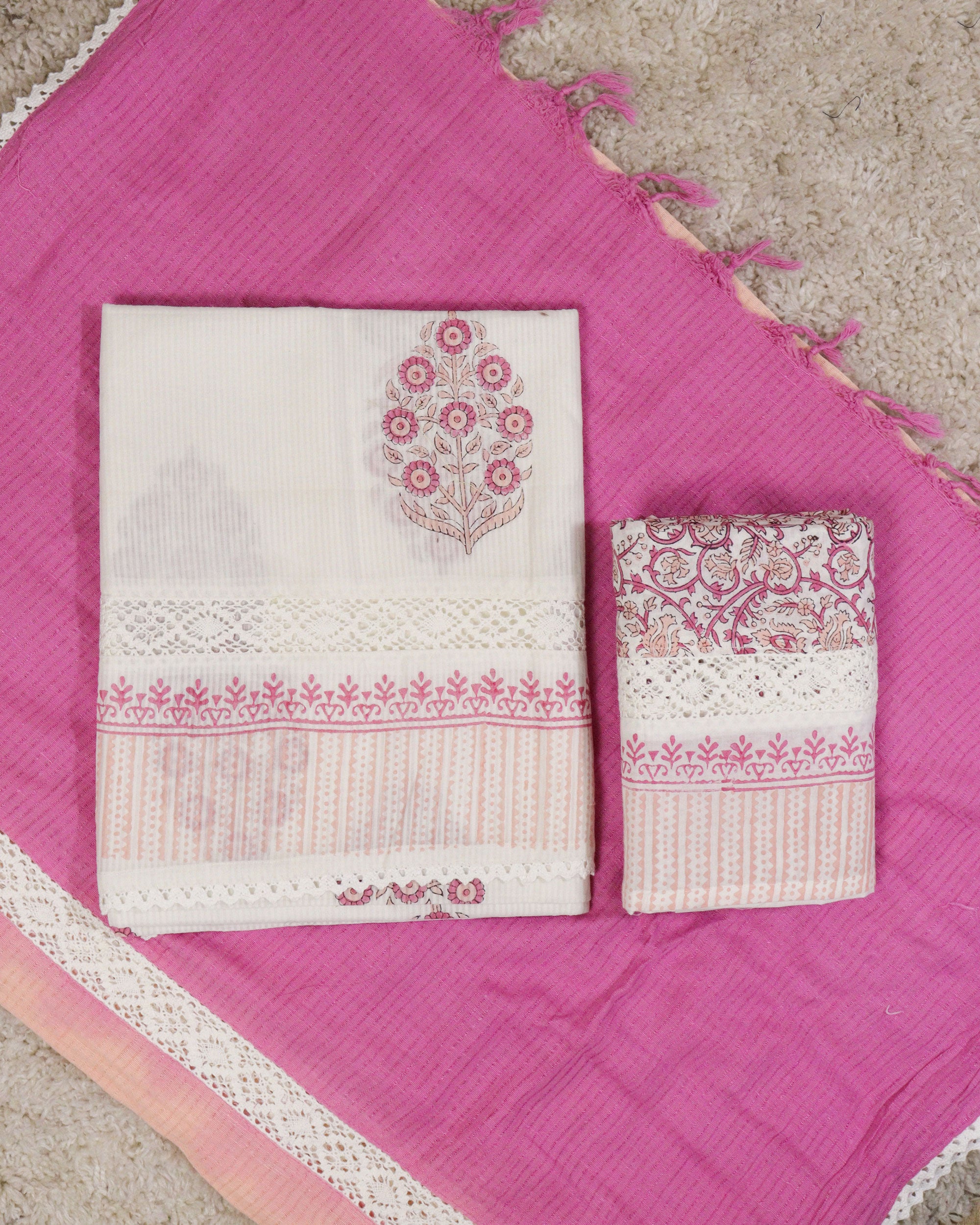 Load image into Gallery viewer, Pure Cotton Unstitched Suit -2496
