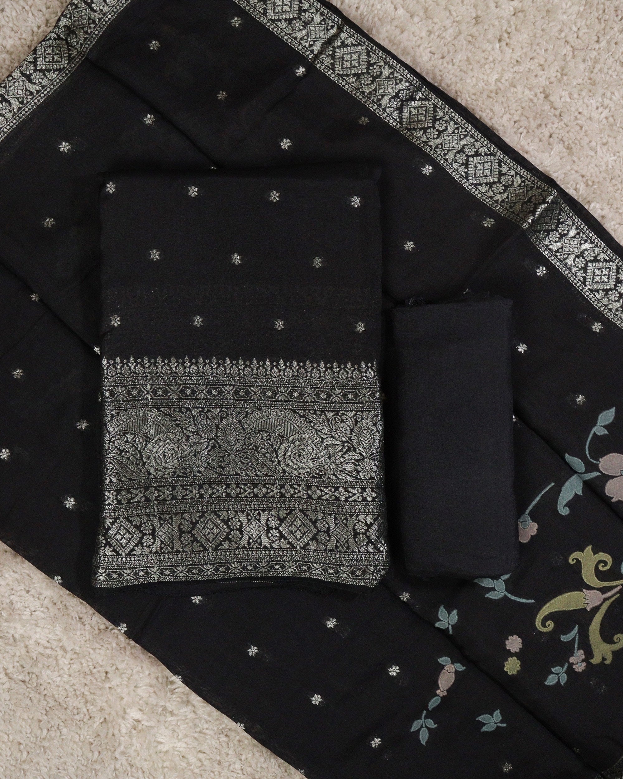Load image into Gallery viewer, Banarasi Unstitched Suit -2497
