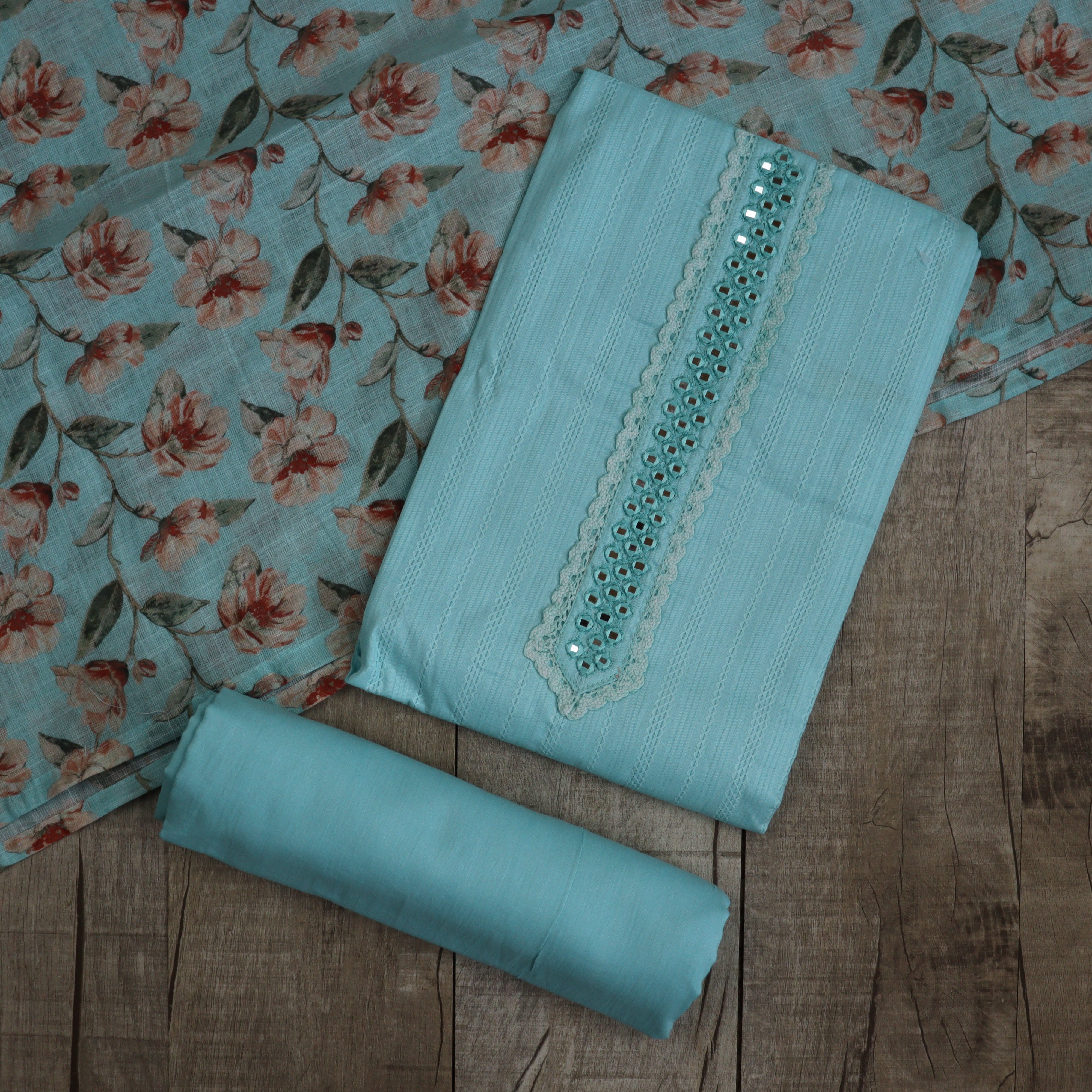 Load image into Gallery viewer, Pure Cotton Hand work Suit- 3597
