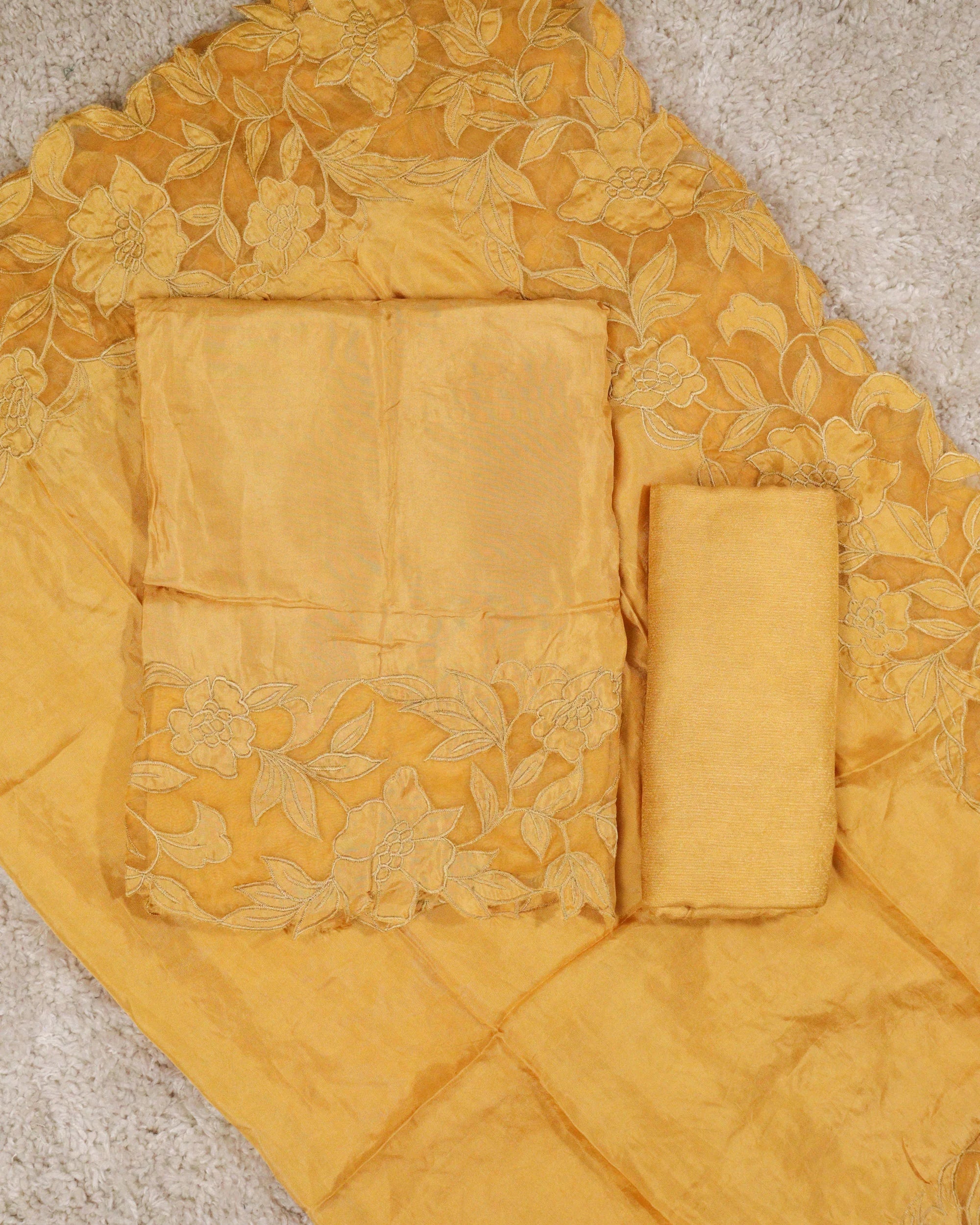 Load image into Gallery viewer, Crape Silk Unstitched Suit-2771
