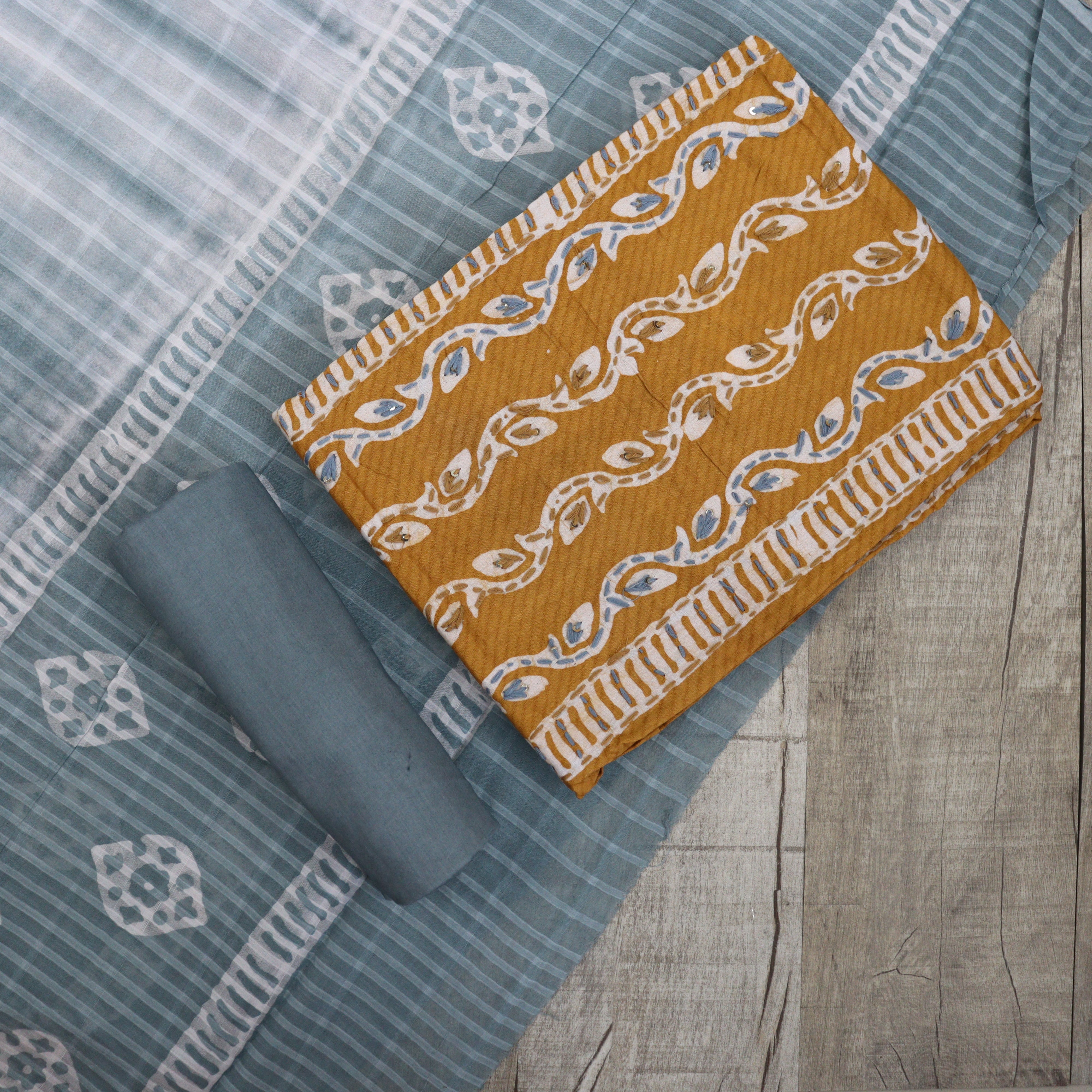 Load image into Gallery viewer, Pure Cotton Hand Batik Suit-3229
