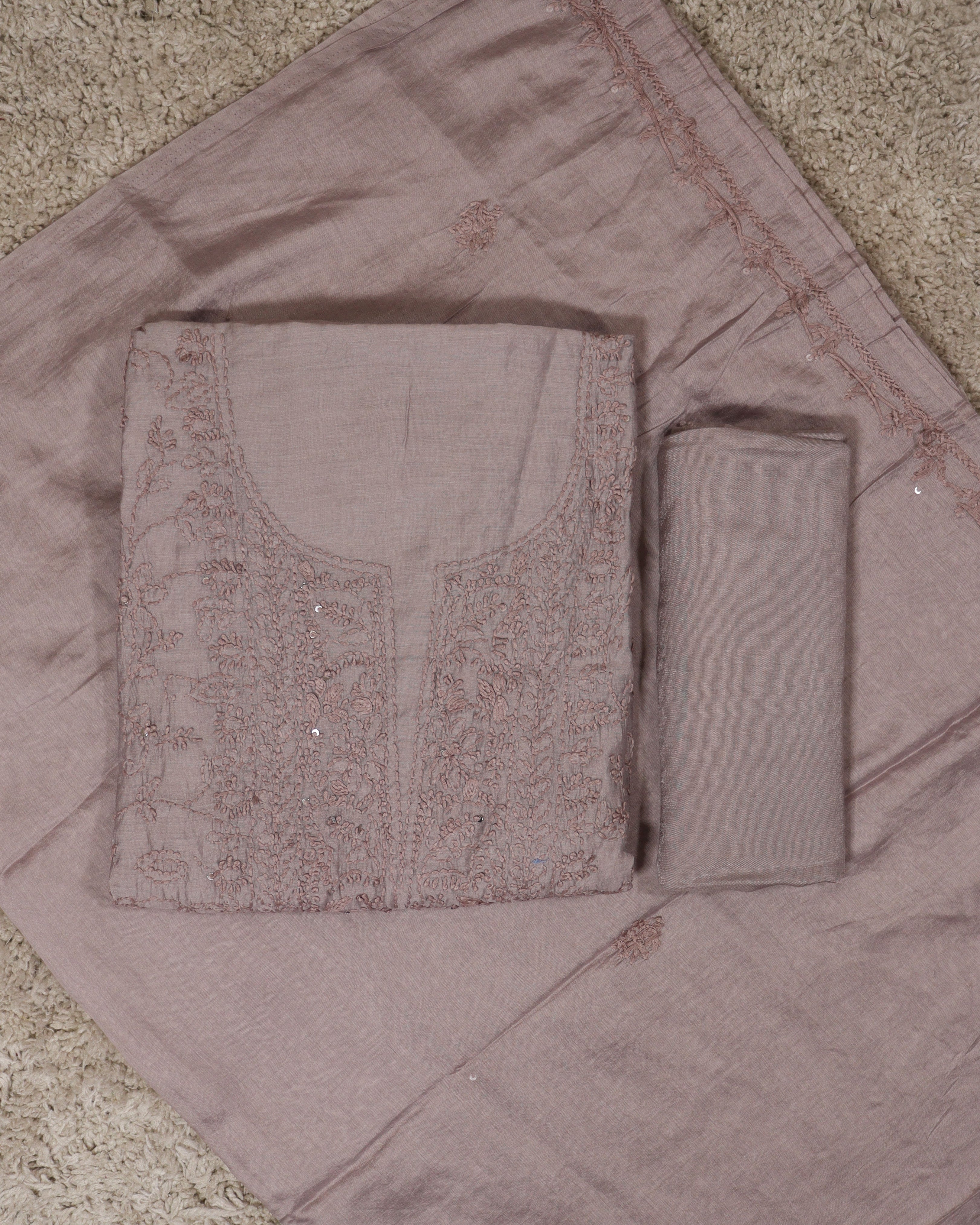 Load image into Gallery viewer, Mul Chanderi Unstitched Suit-7316
