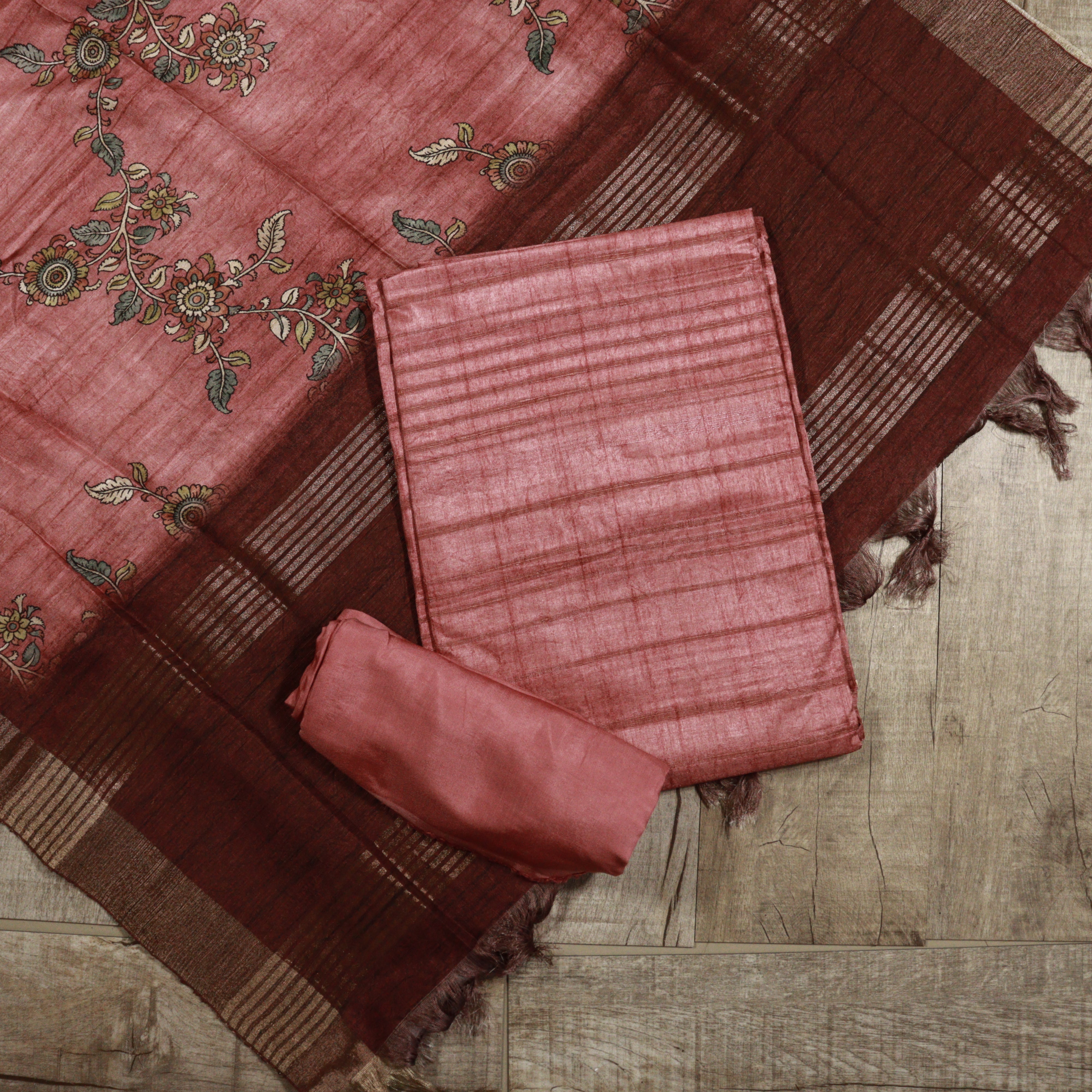 Load image into Gallery viewer, Semi Tussar Silk Unstitched Suit - 3743
