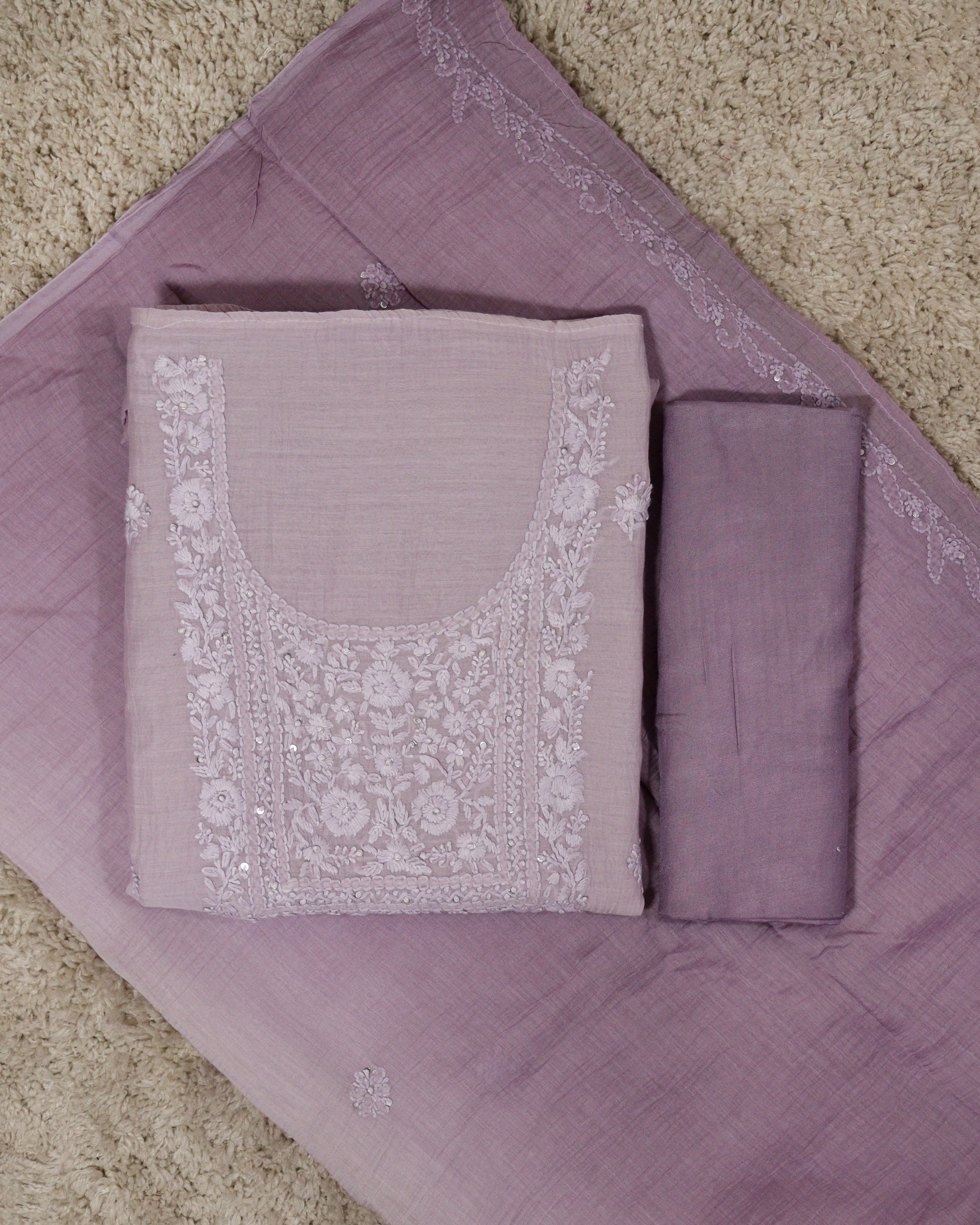 Load image into Gallery viewer, Mul Chanderi Unstitched Suit-7516

