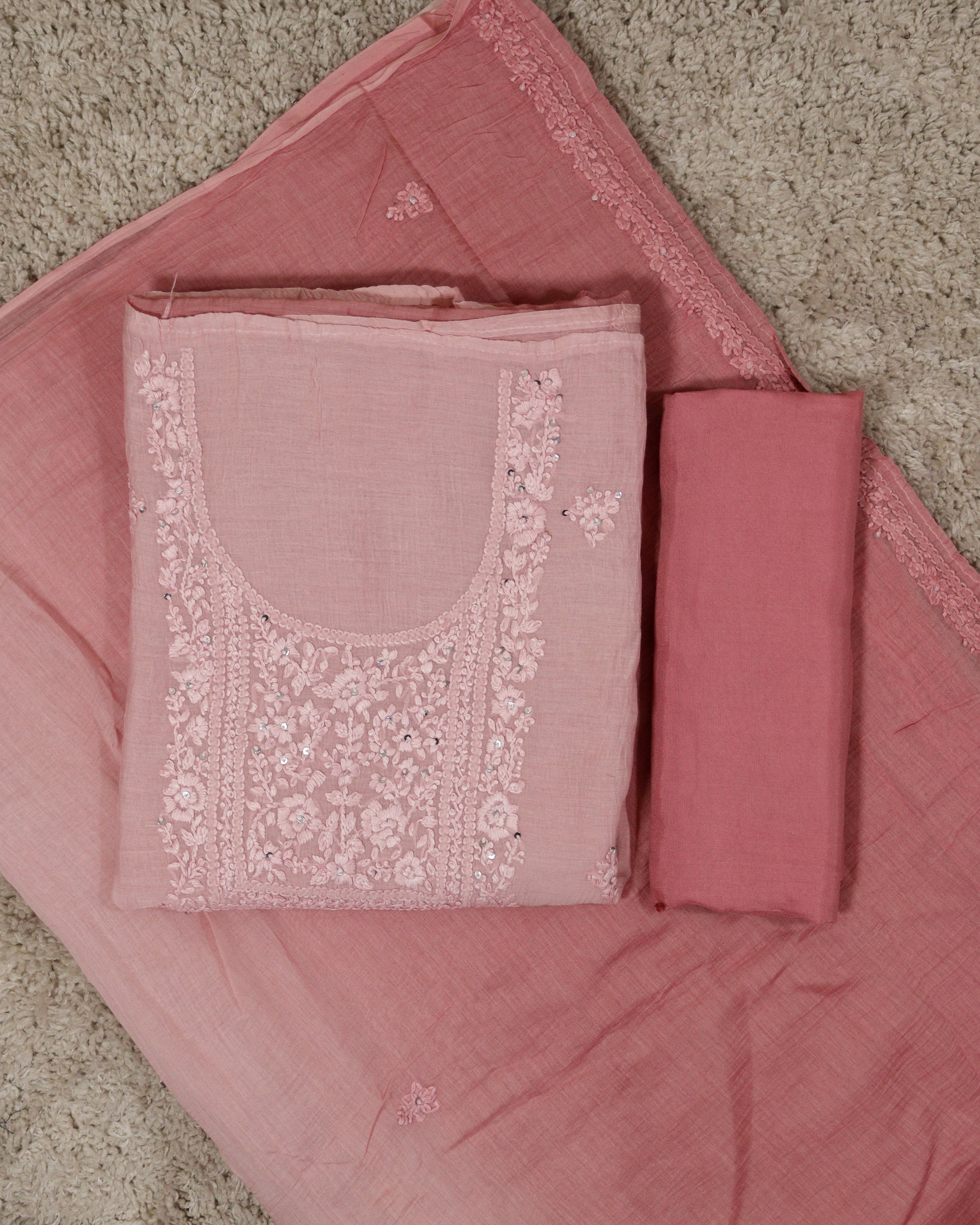 Load image into Gallery viewer, Mul Chanderi Unstitched Suit-7516
