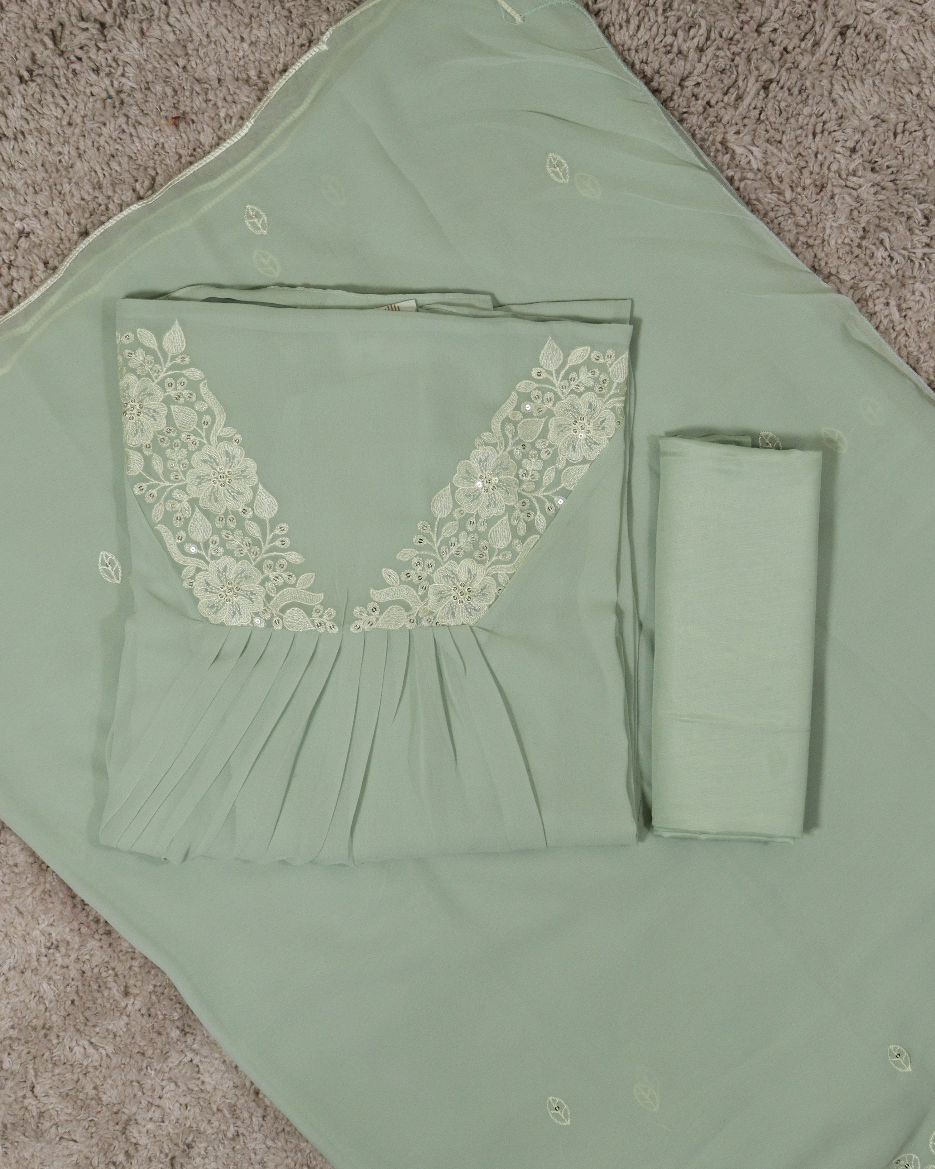Load image into Gallery viewer, Georgette Semi stitched suit-7317
