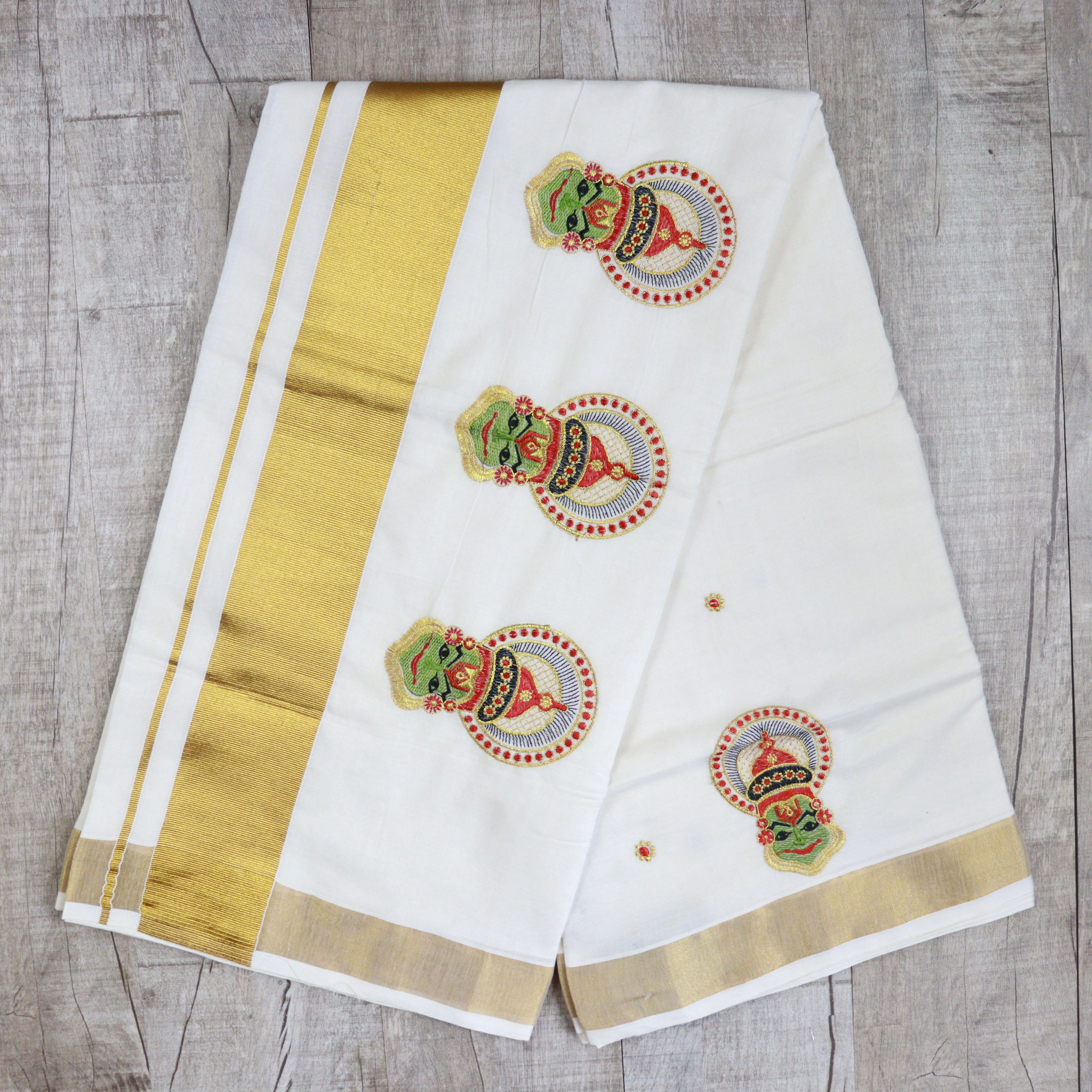 Load image into Gallery viewer, Kathakali Embroidery Kerala Saree - 3712
