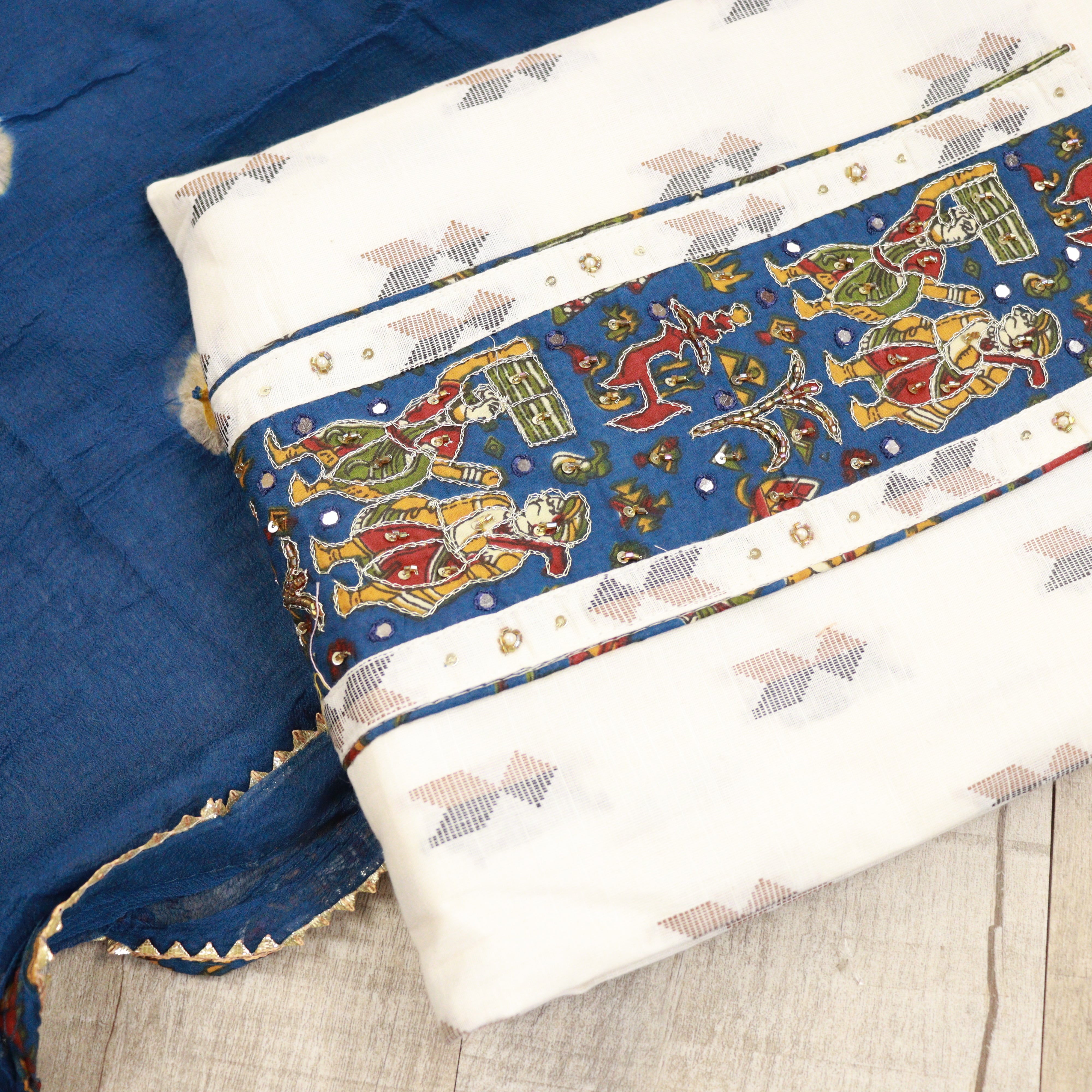 Load image into Gallery viewer, Ethnic Pure cotton unstitched suit - 3265
