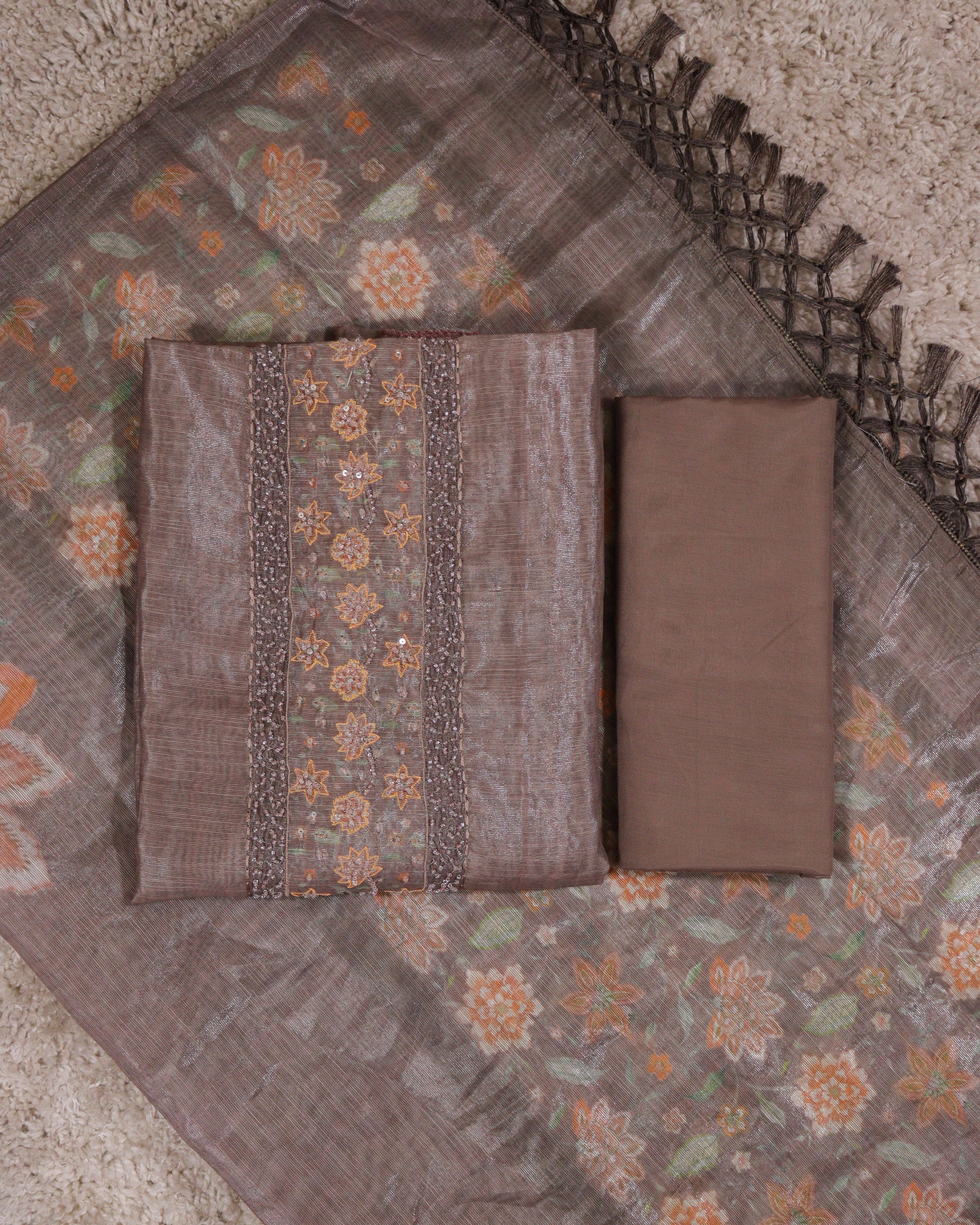 Load image into Gallery viewer, Semi Silk Unstitched Suit-3230
