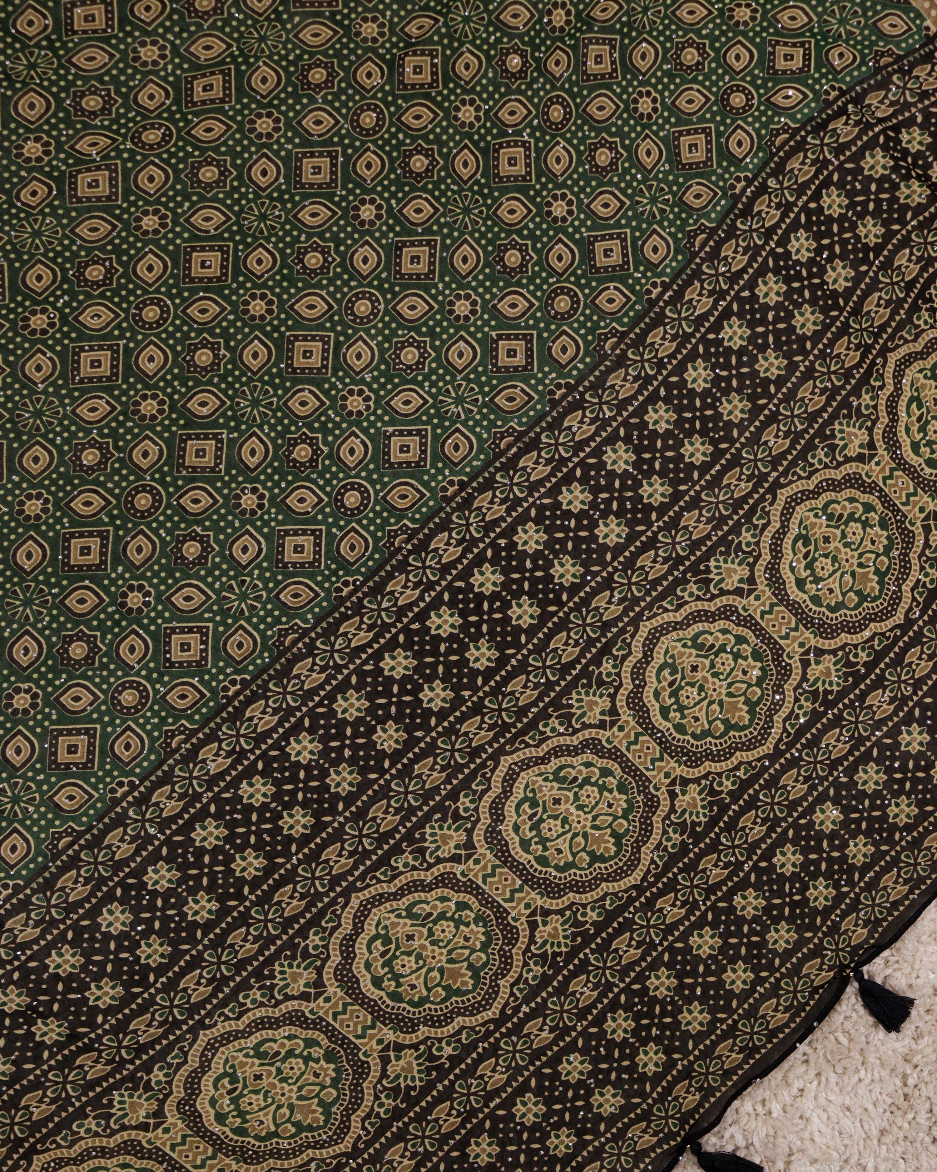 Load image into Gallery viewer, Faux Georgette Dupatta-3280
